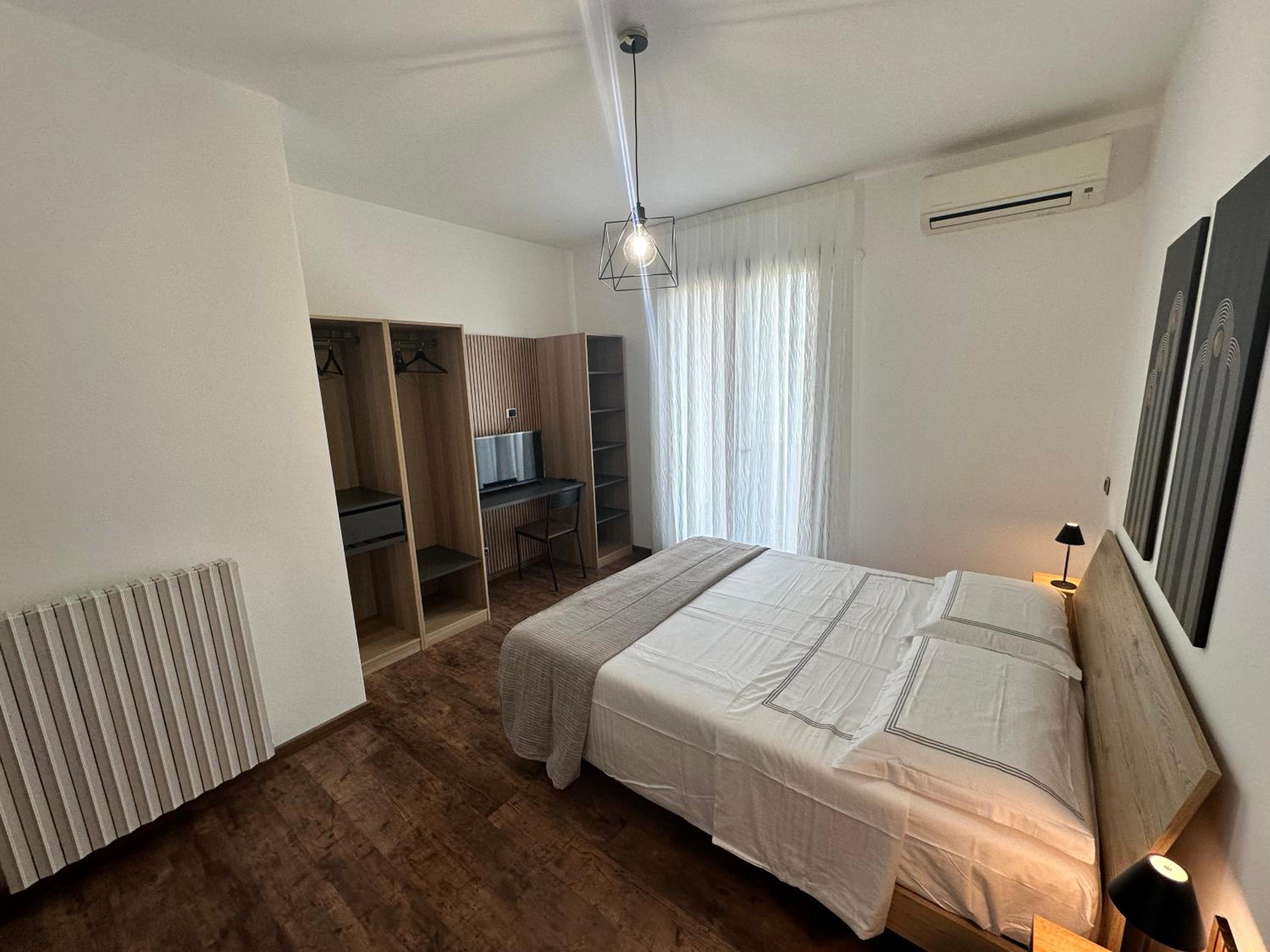 Double or Twin Room with Private Bathroom photo 1
