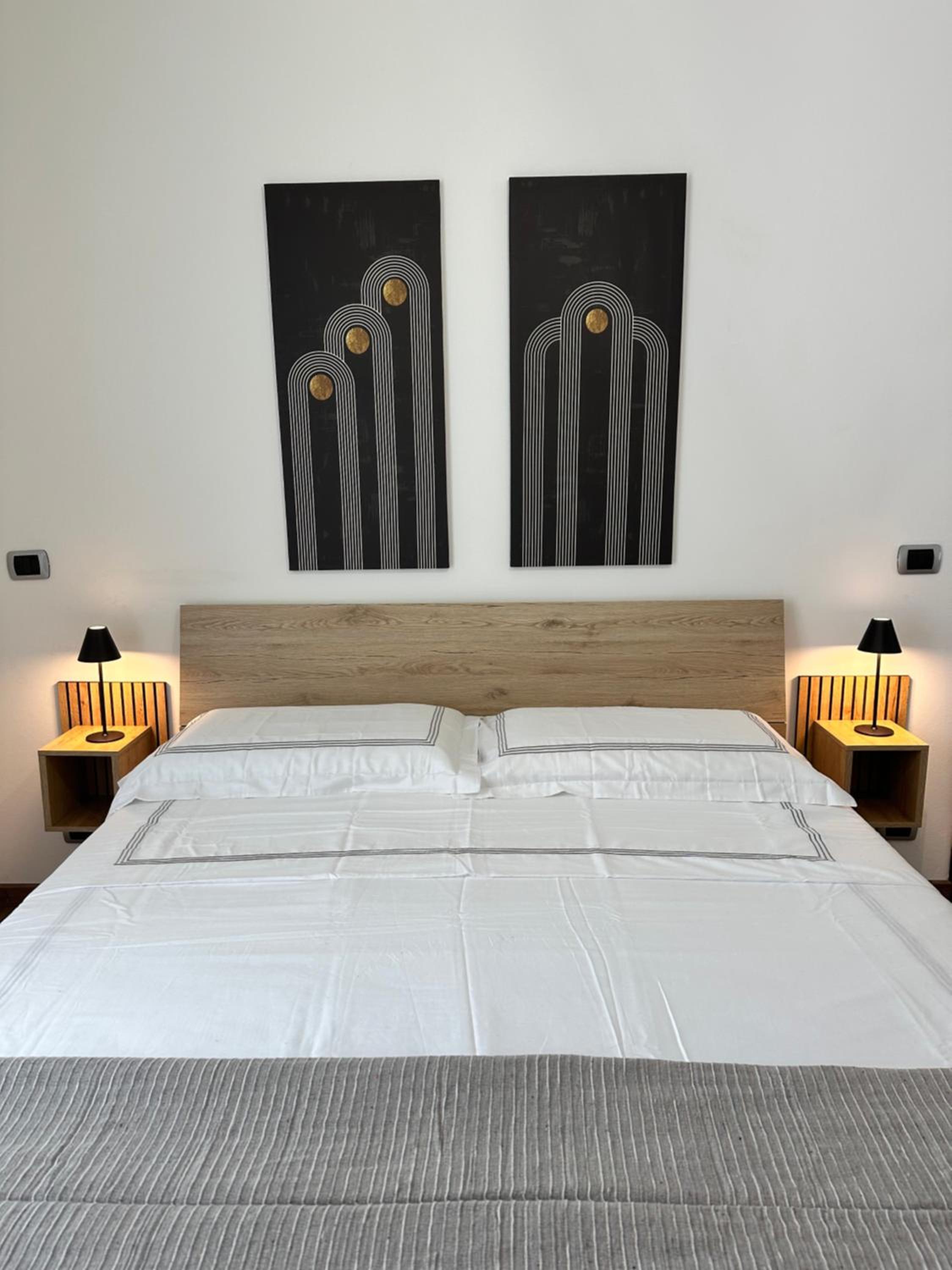 Double or Twin Room with Private Bathroom photo 2