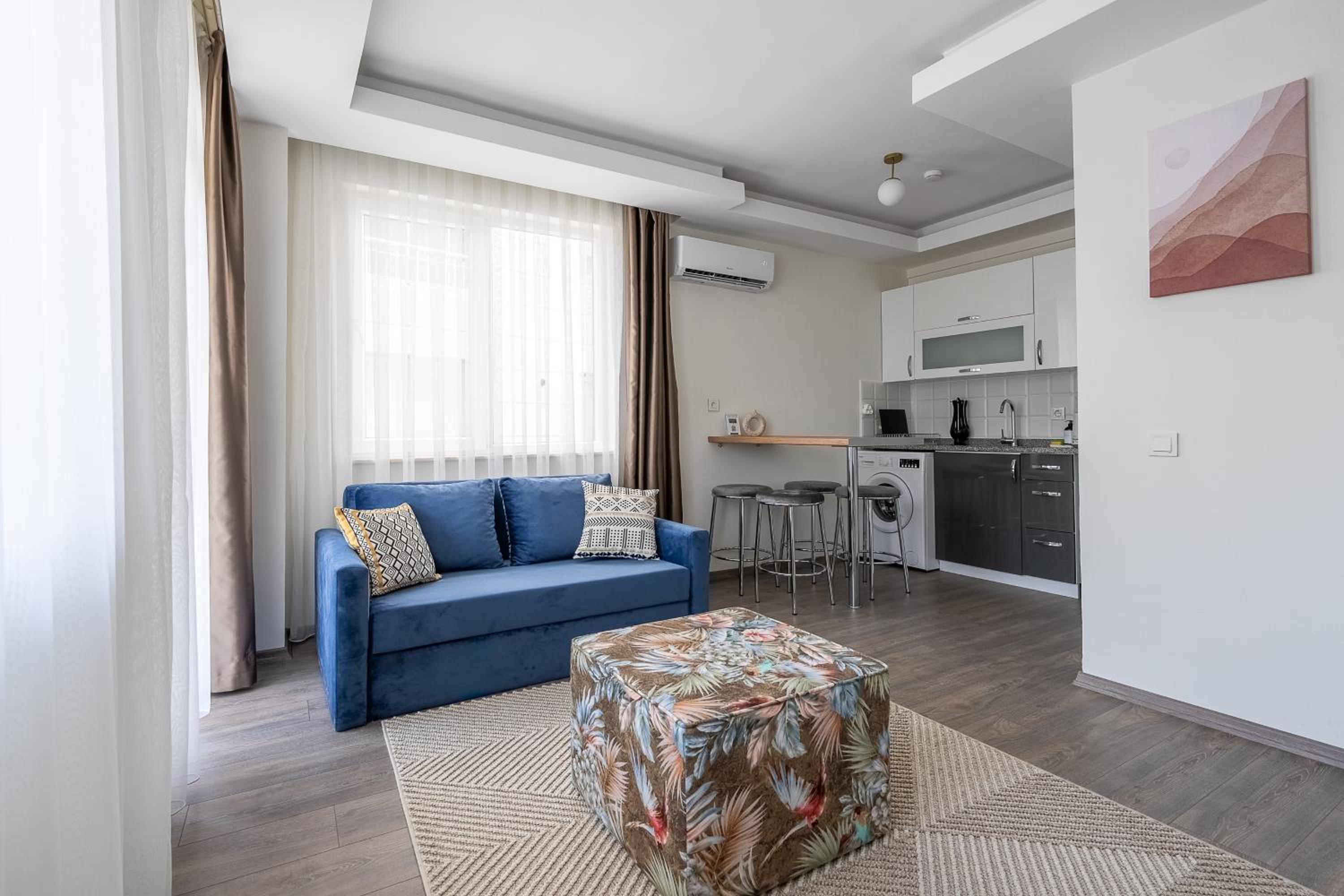Apartment with Balcony