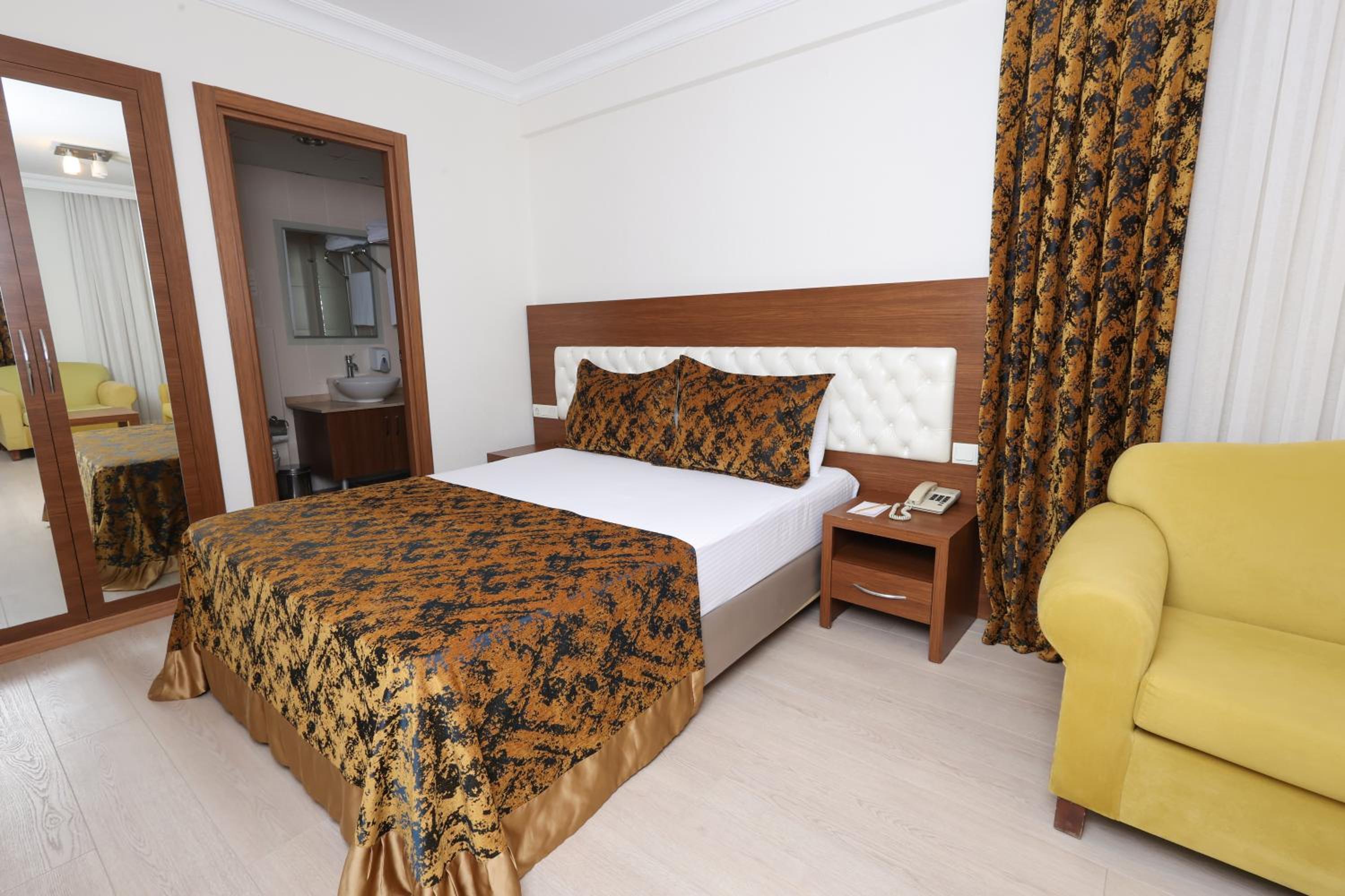 Standard Double Room with Sea View