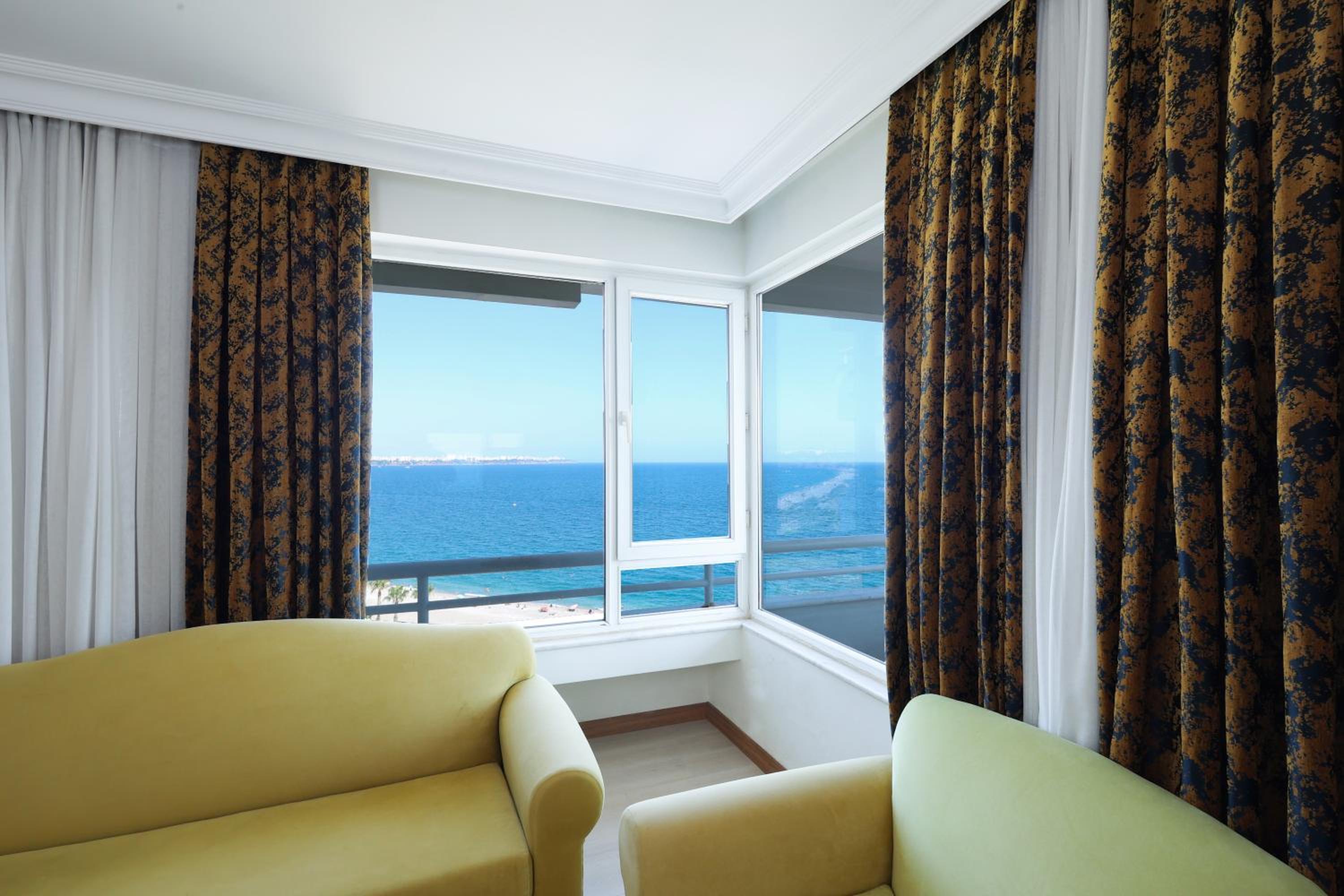 Standard Double Room with Sea View