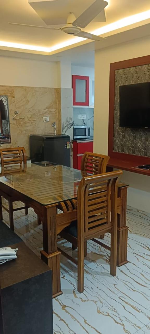 Superior Room With Living Area & Balcony photo 3