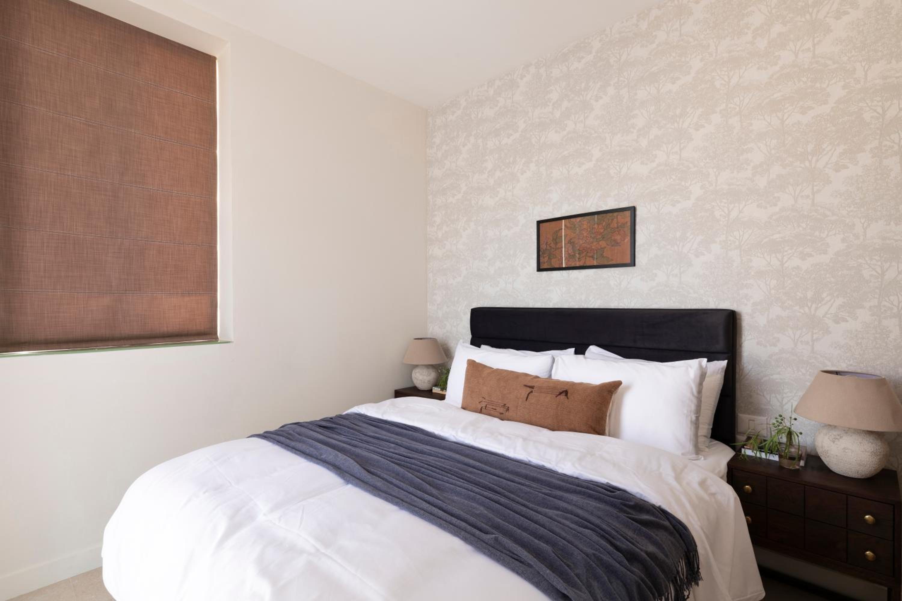 Two-Bedroom Apartment with City View