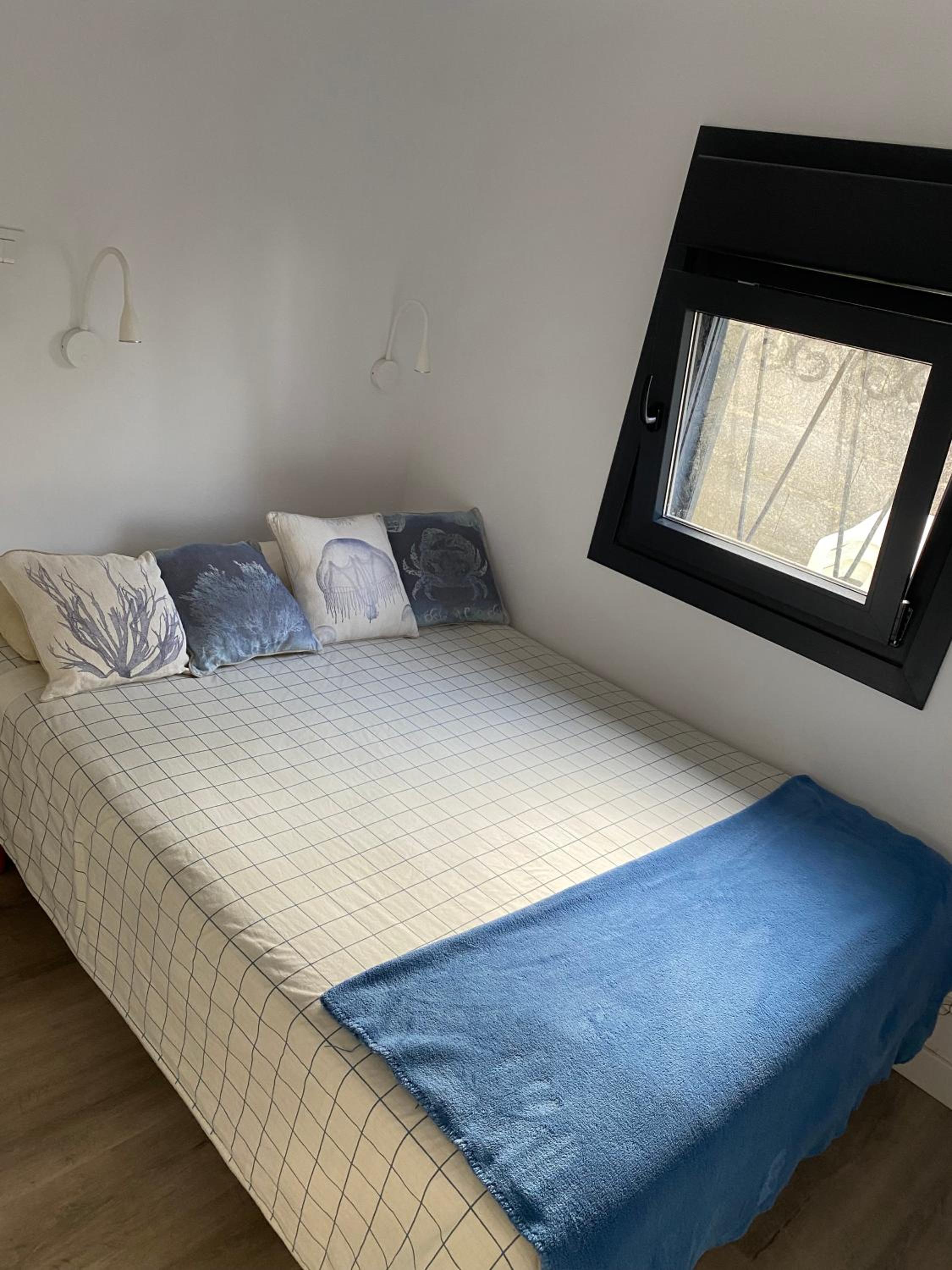 Casa de cuatro habitaciones