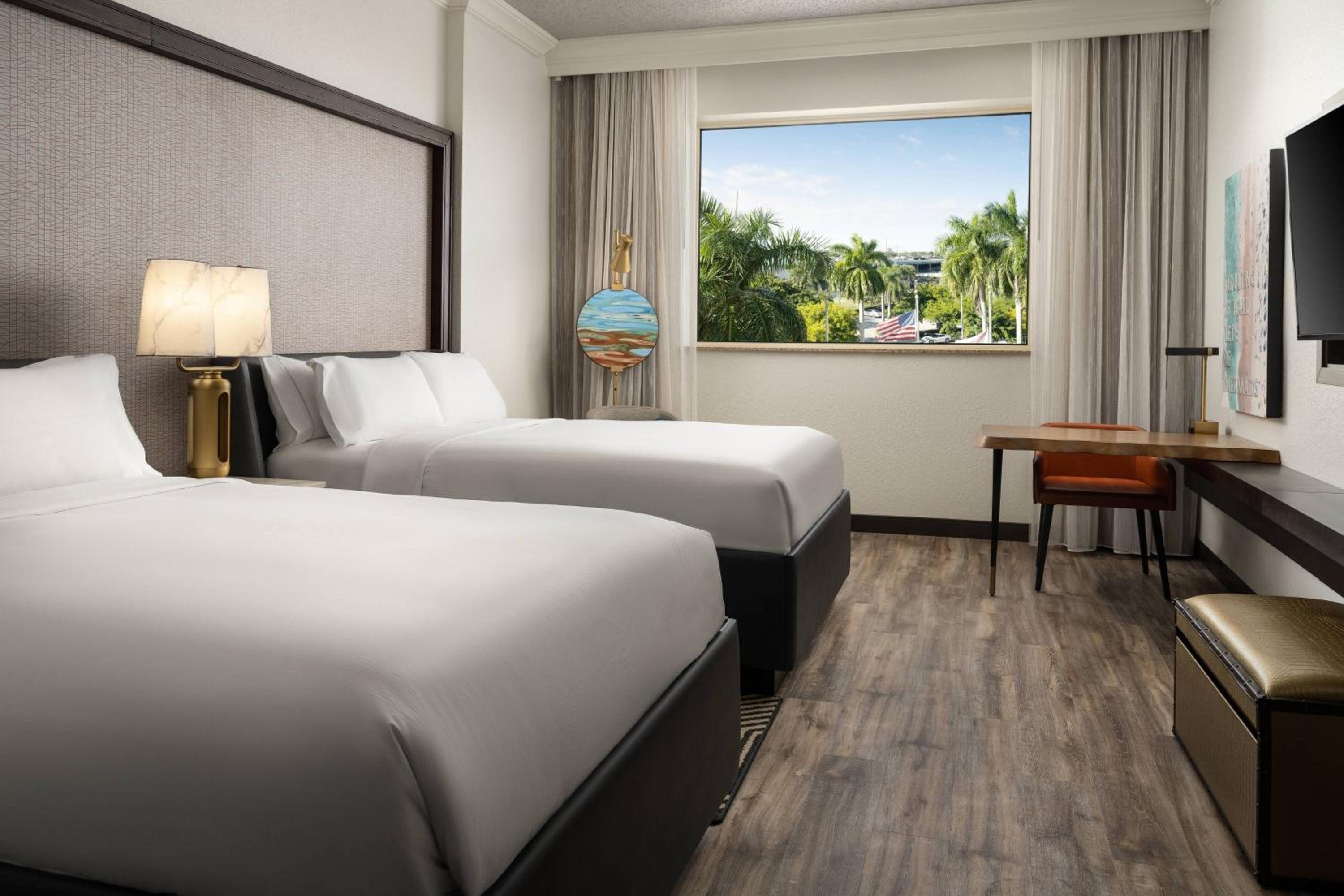 Club level, Guest room, 2 Double, High floor photo 1