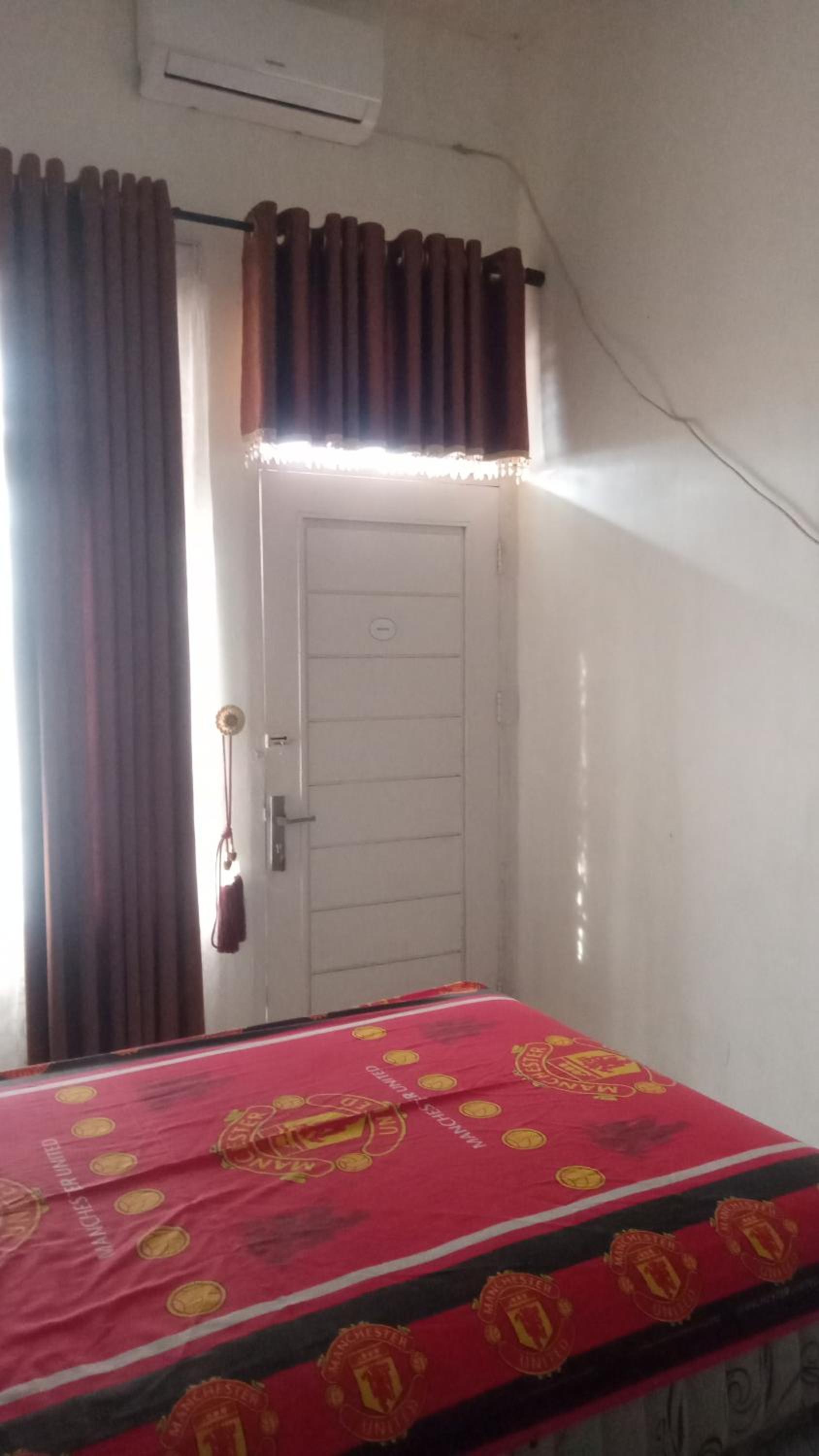 Budget Single Room photo 3