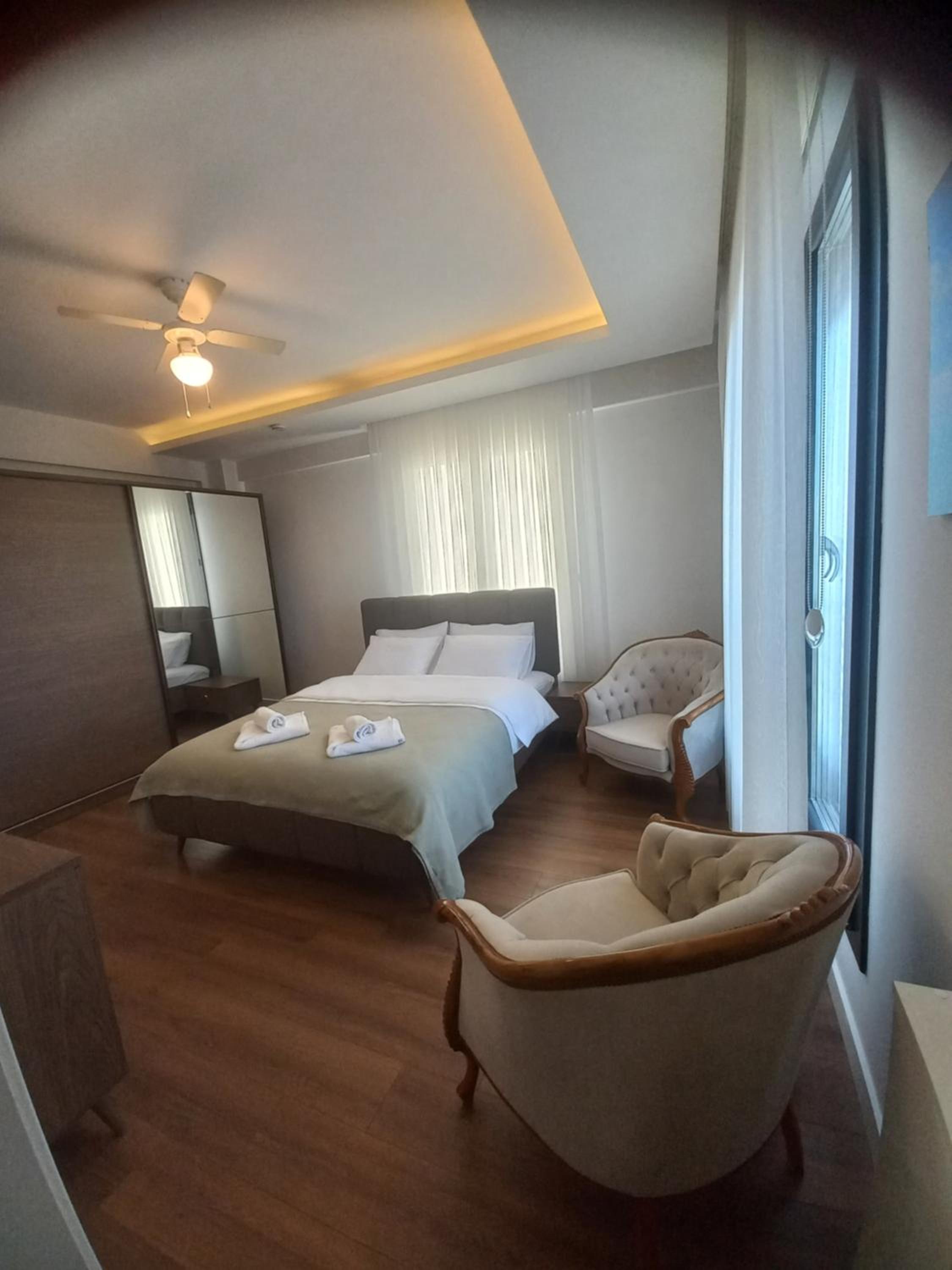 Three-Bedroom Villa photo 1