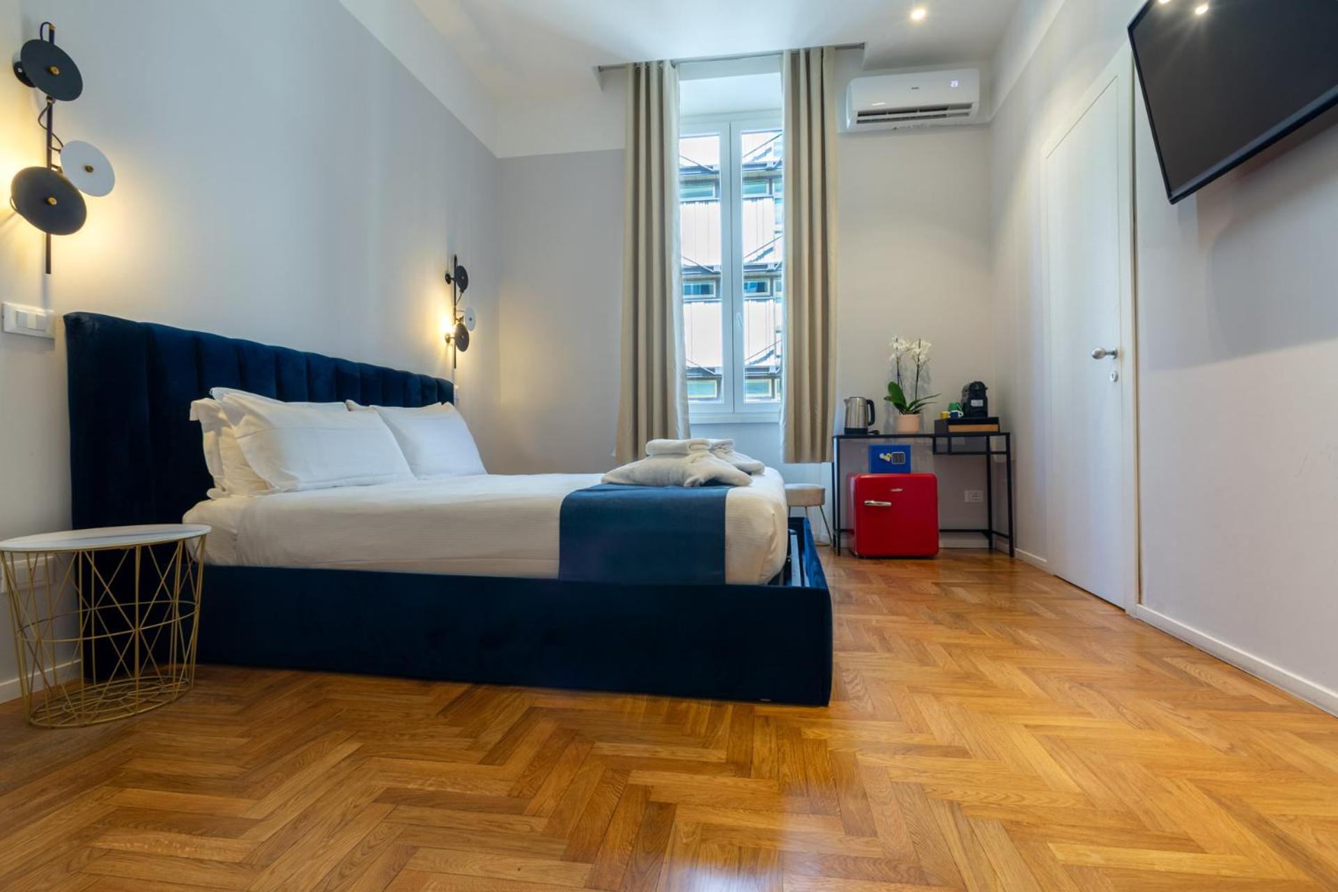 Double Room with Spa Bath photo 3