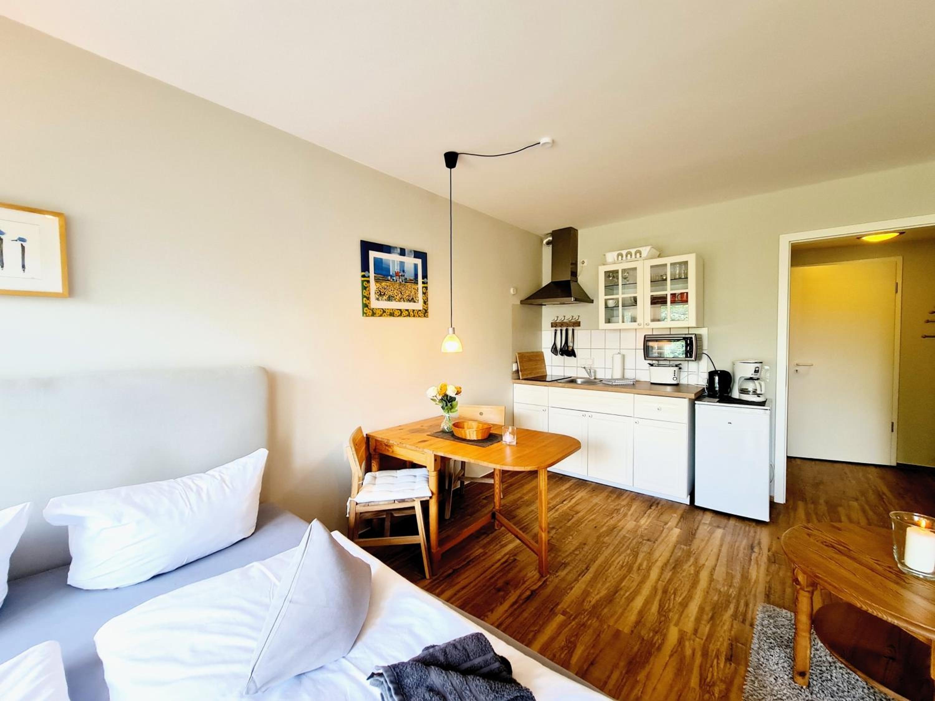 Apartment photo 3