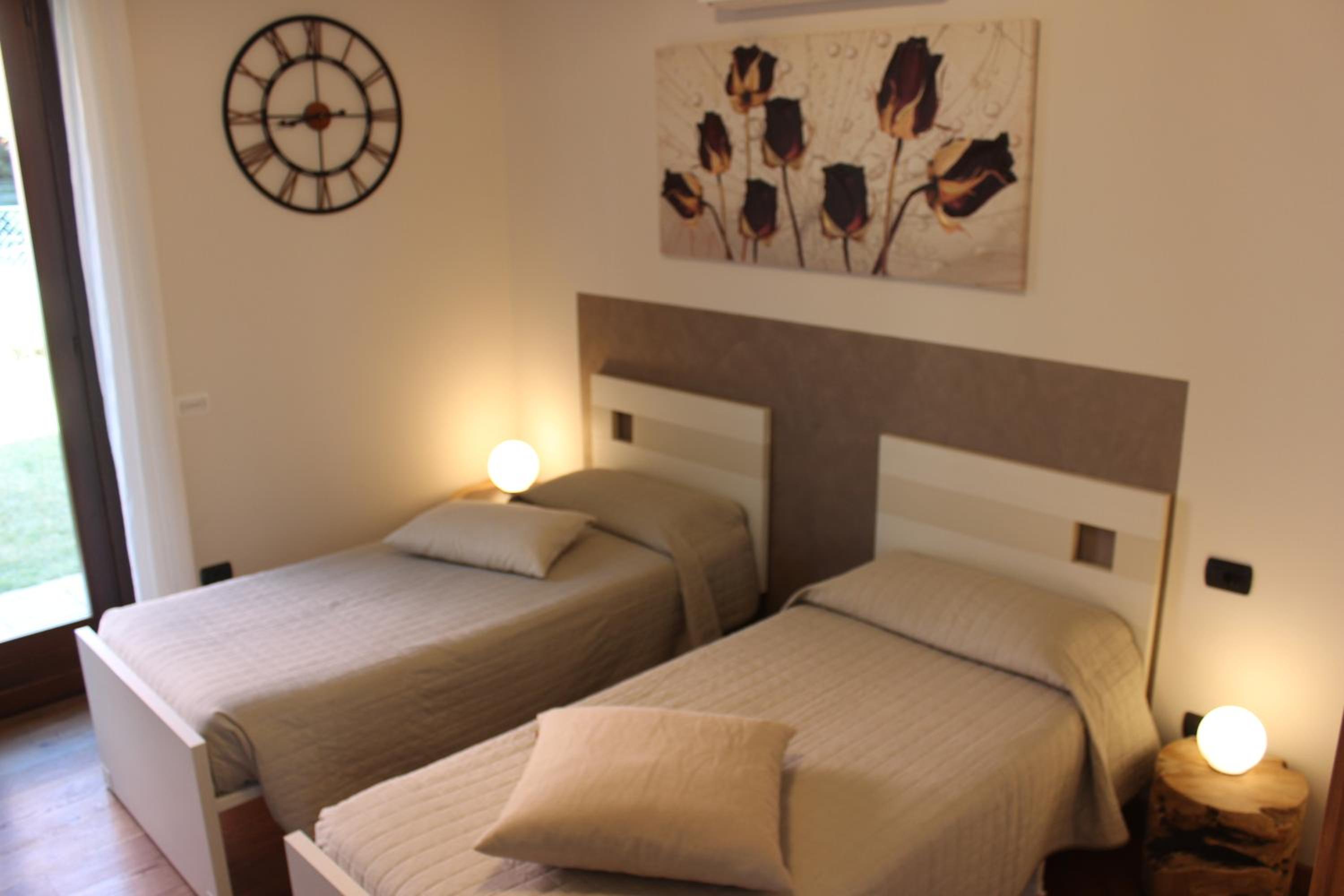 Double Room with Private Bathroom photo 1