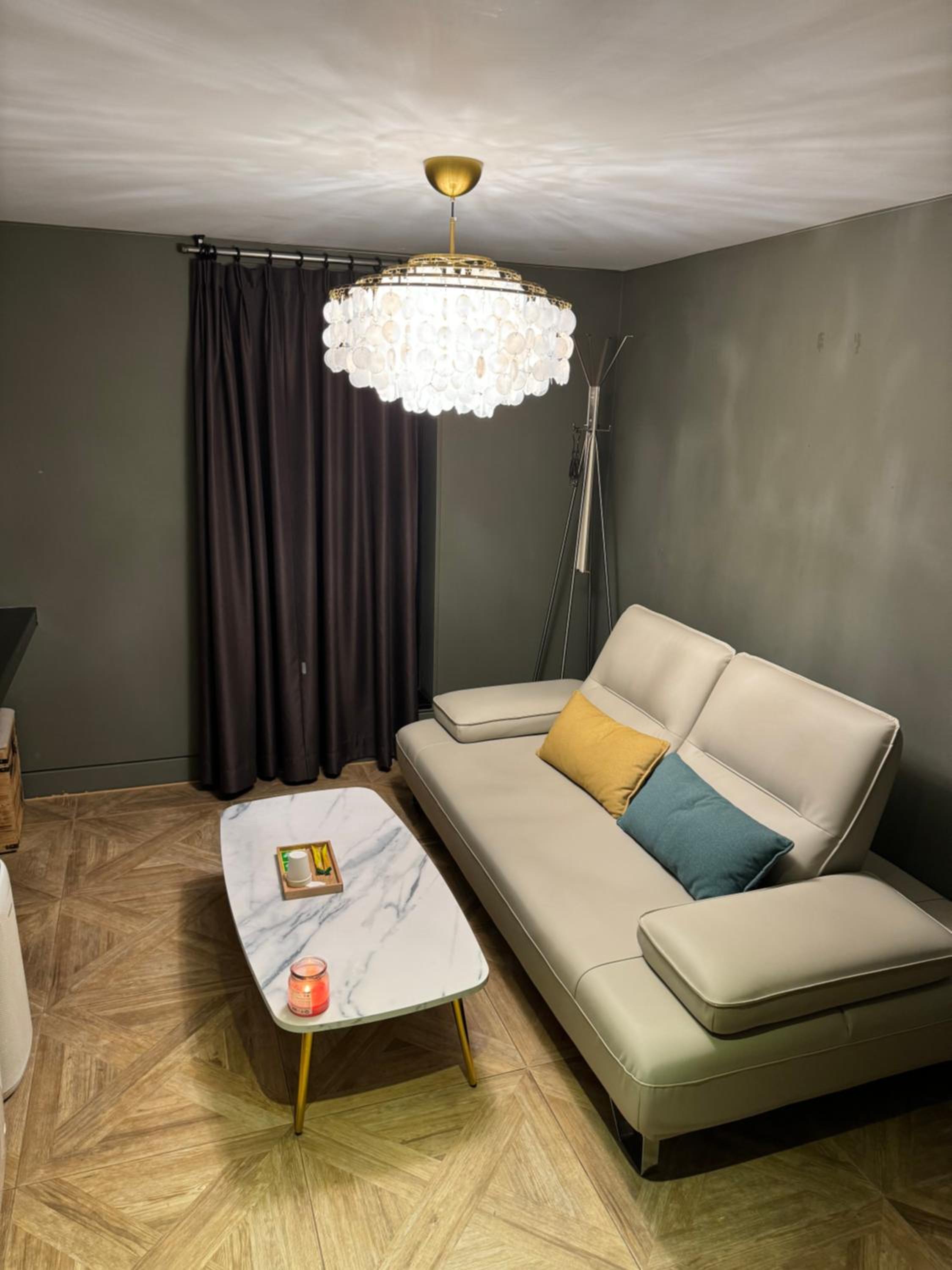 Suite - Photo 6