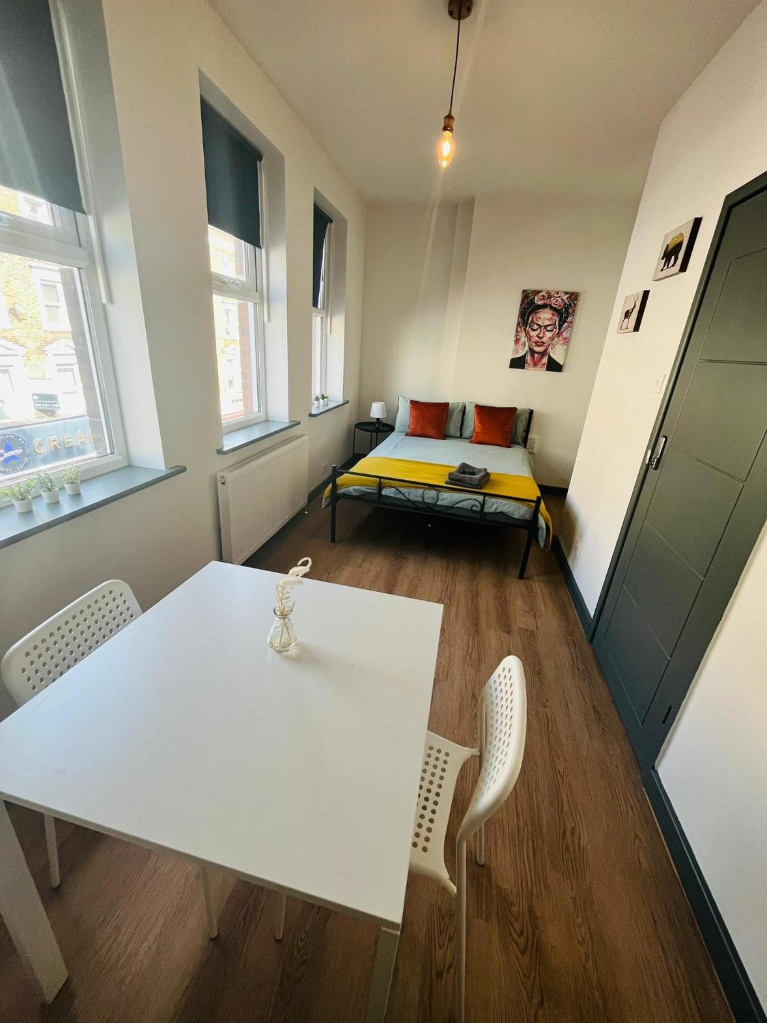 Budget Double Room photo 1