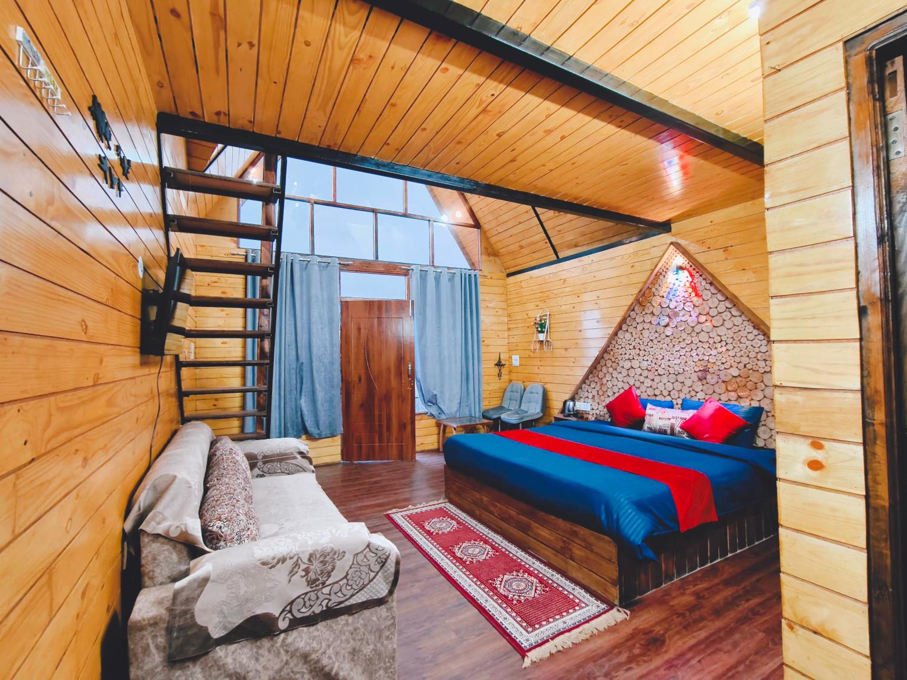 Two-Bedroom Chalet photo 1