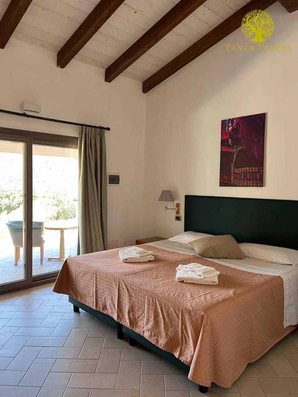 Double or Twin Room photo 2