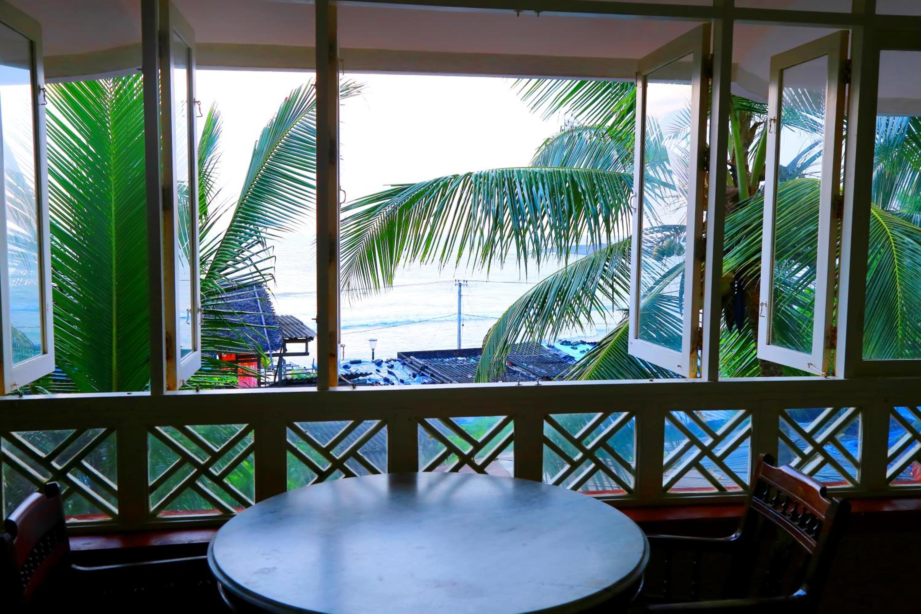 Apartment with Sea View photo 2