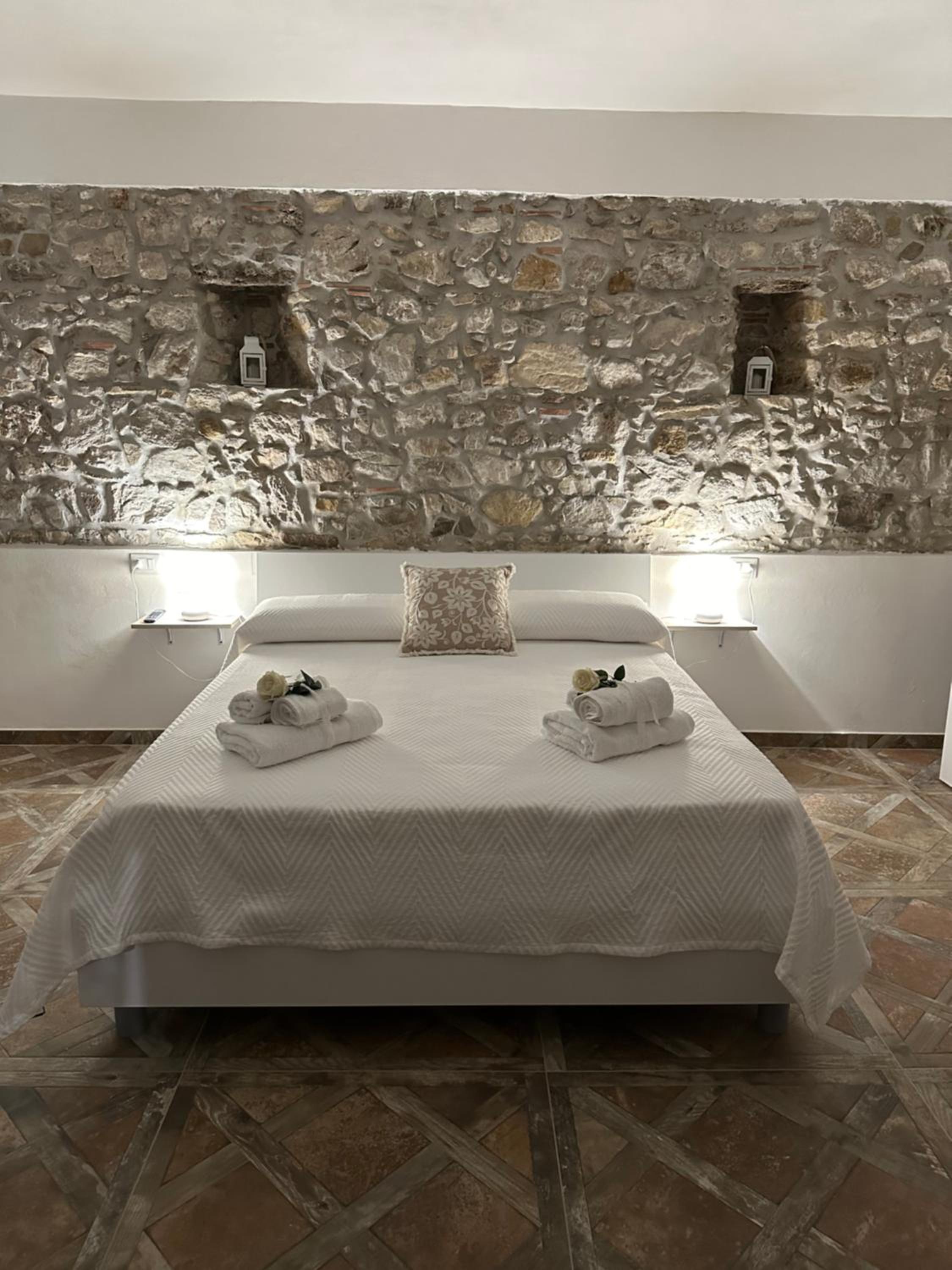 Triple Room with Private Bathroom photo 3