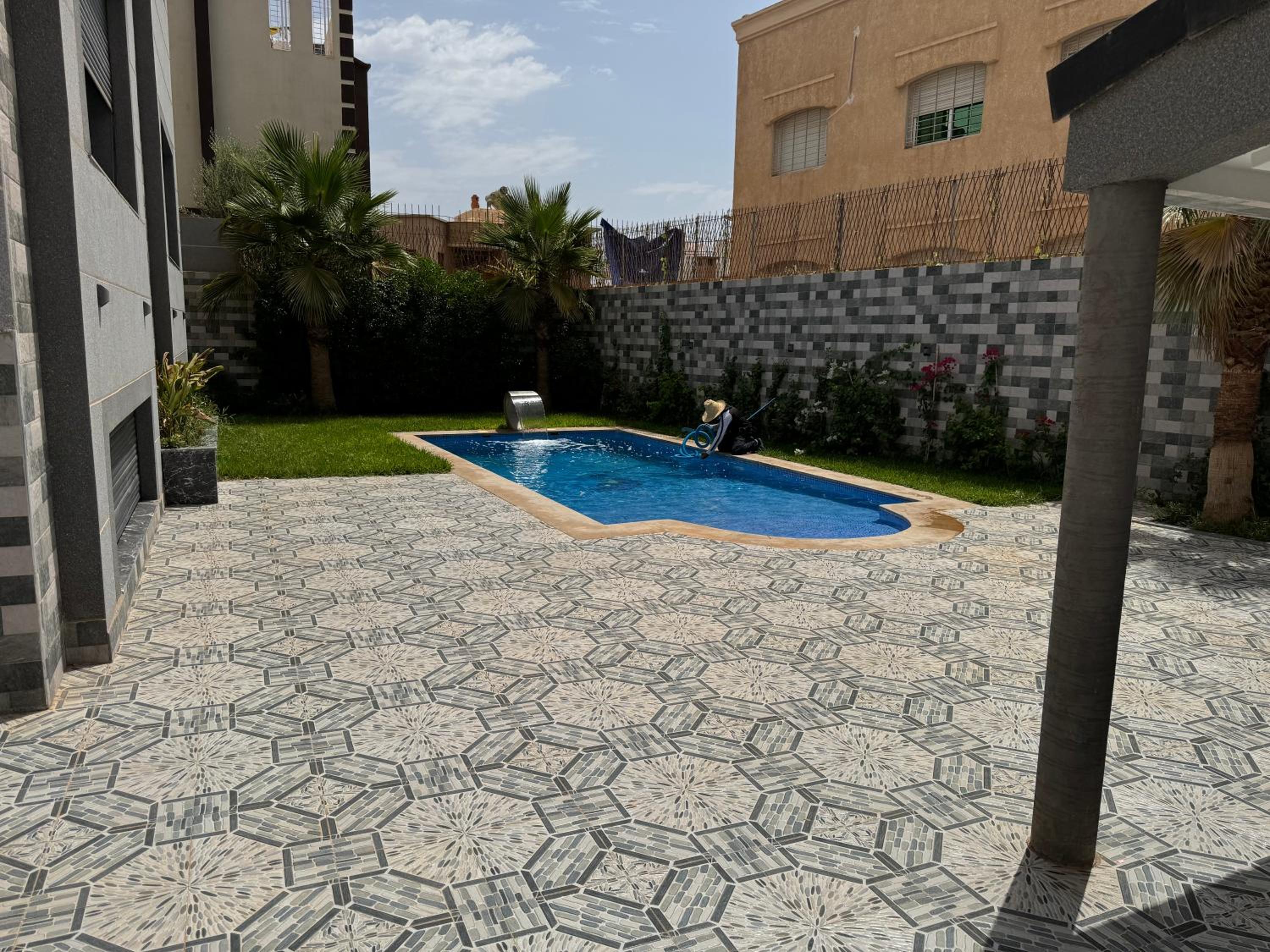 Villa photo 2