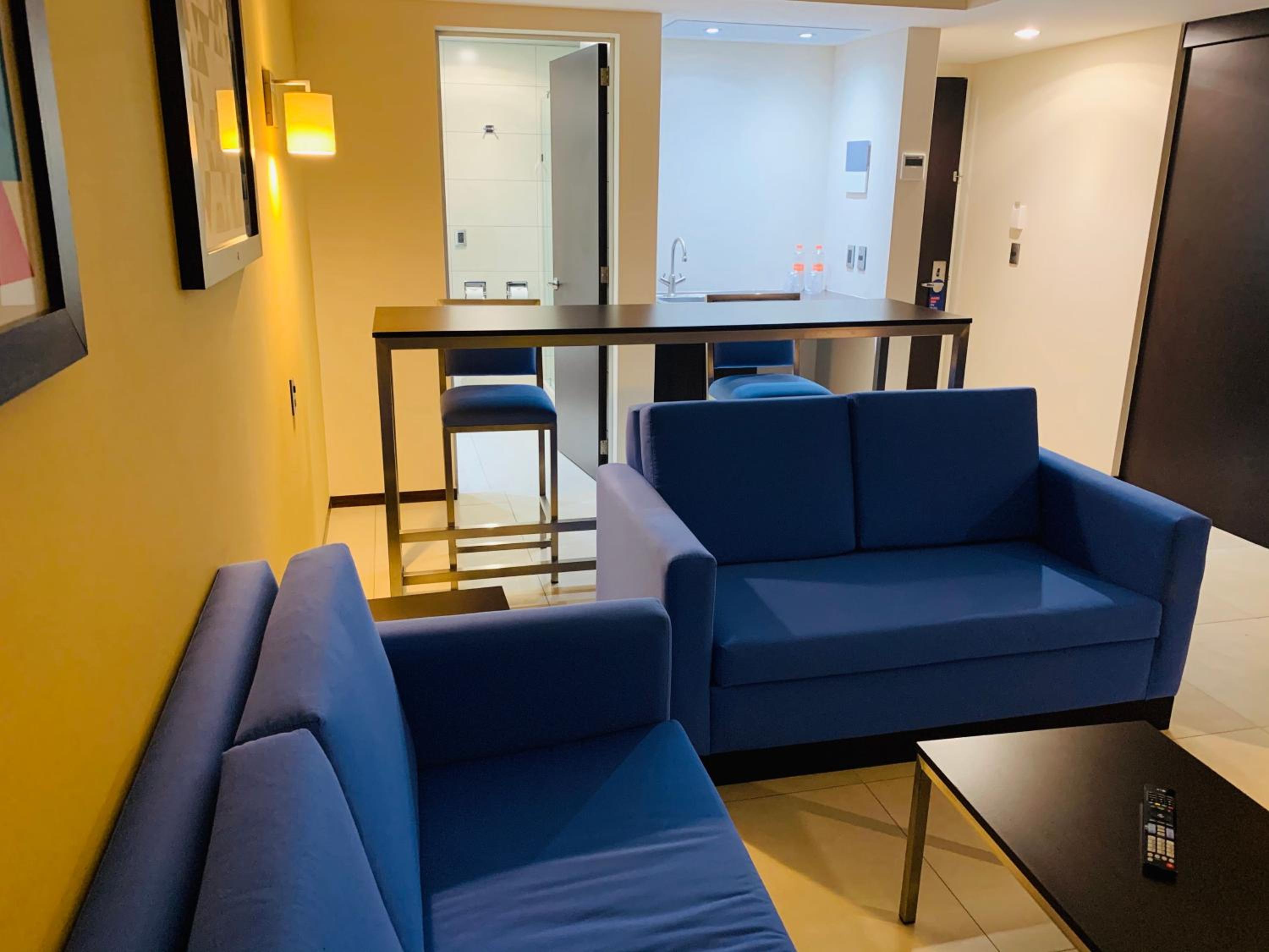 King Suite with City View
