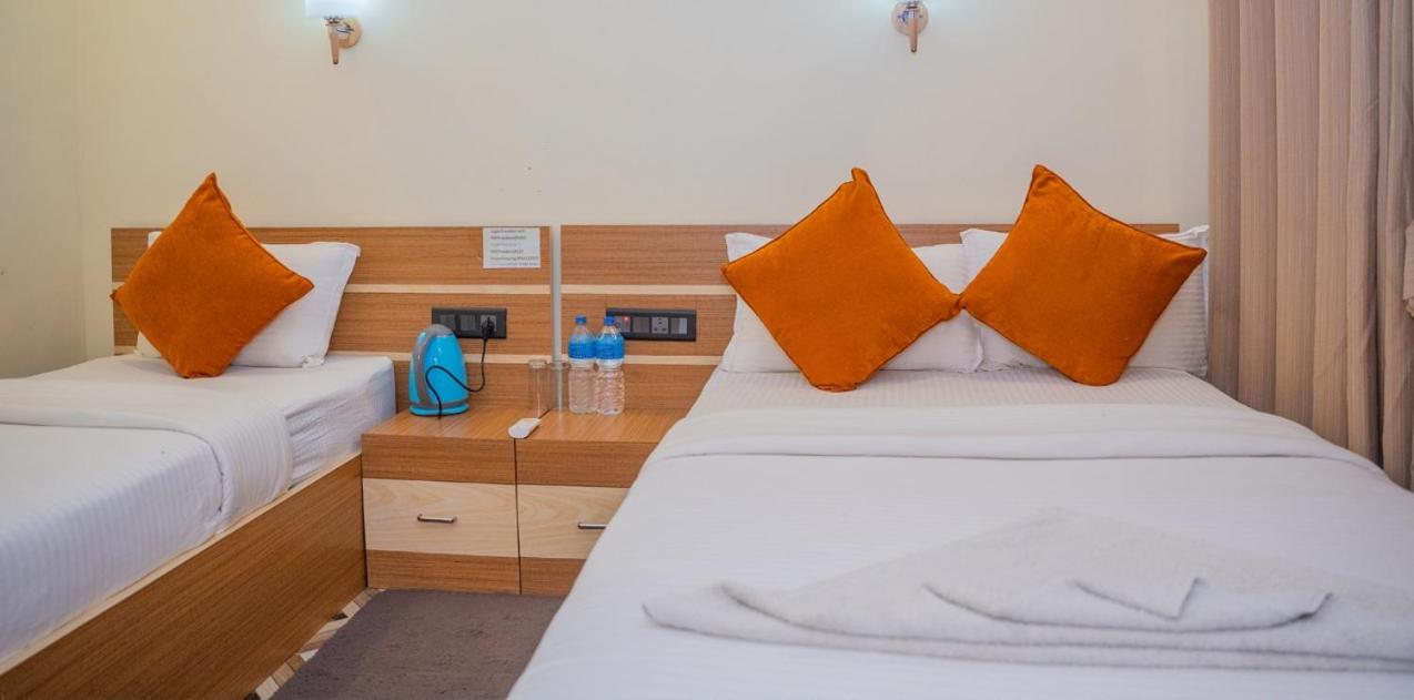 Deluxe Twin Room photo 3