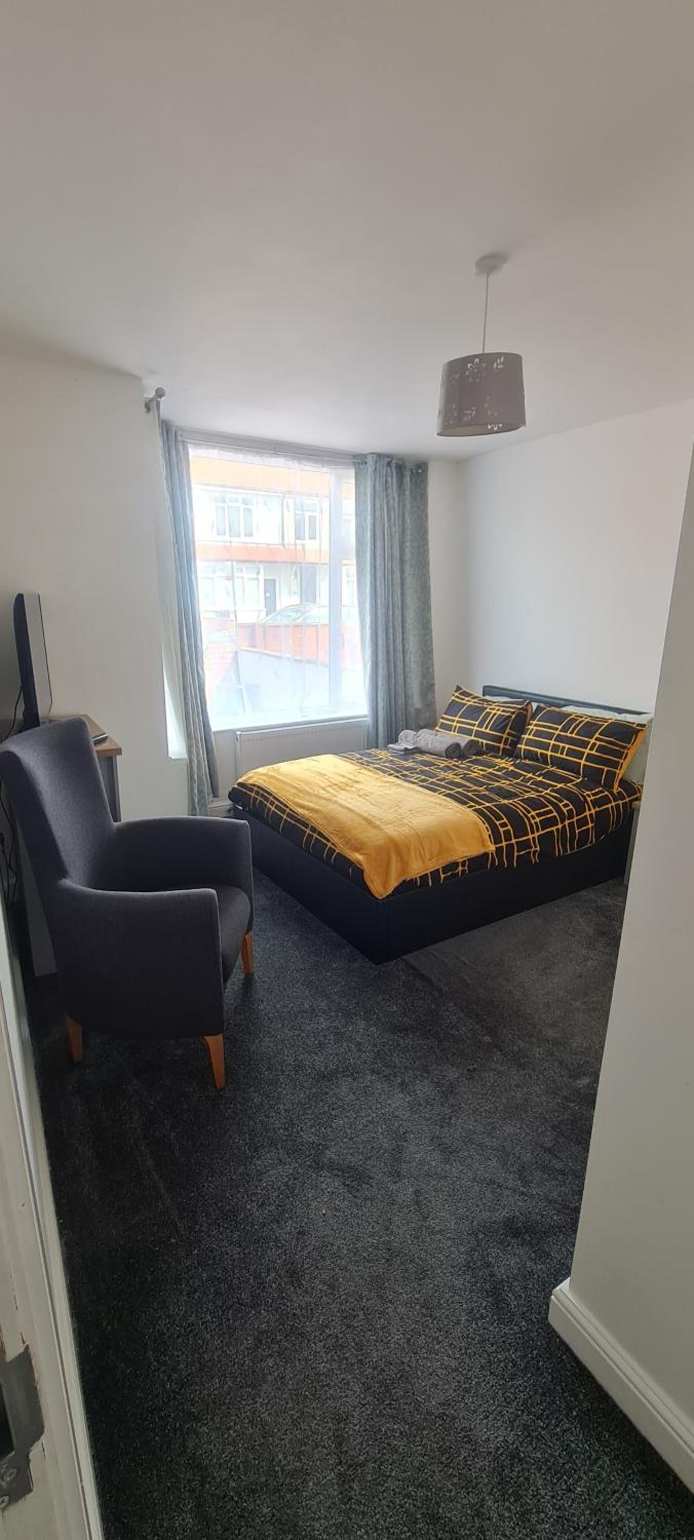Double Room with Private Bathroom