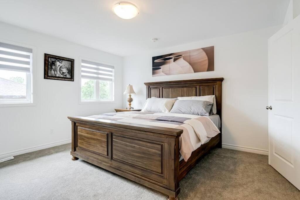 Four-Bedroom House photo 1