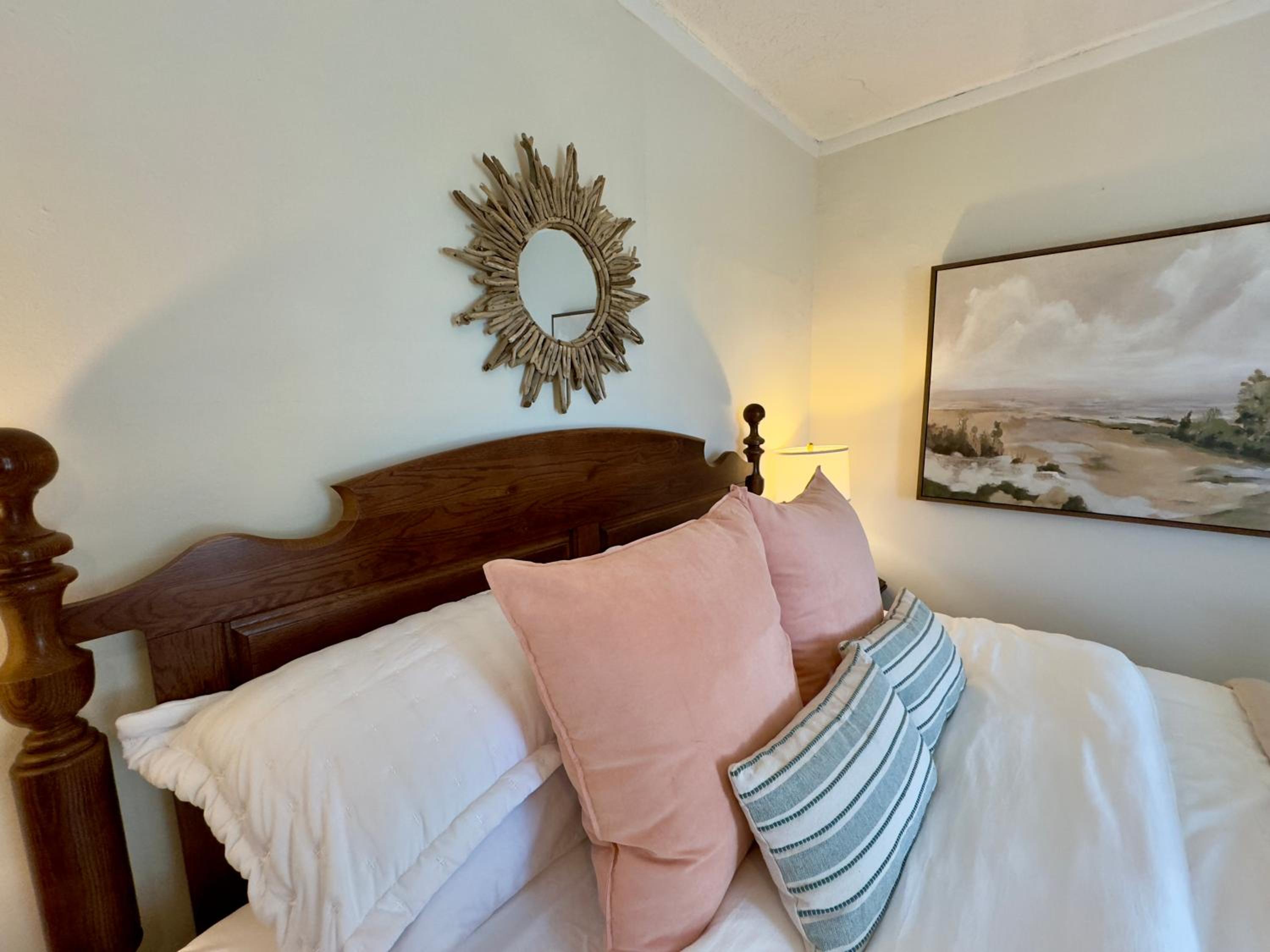 Deluxe King Room photo 3