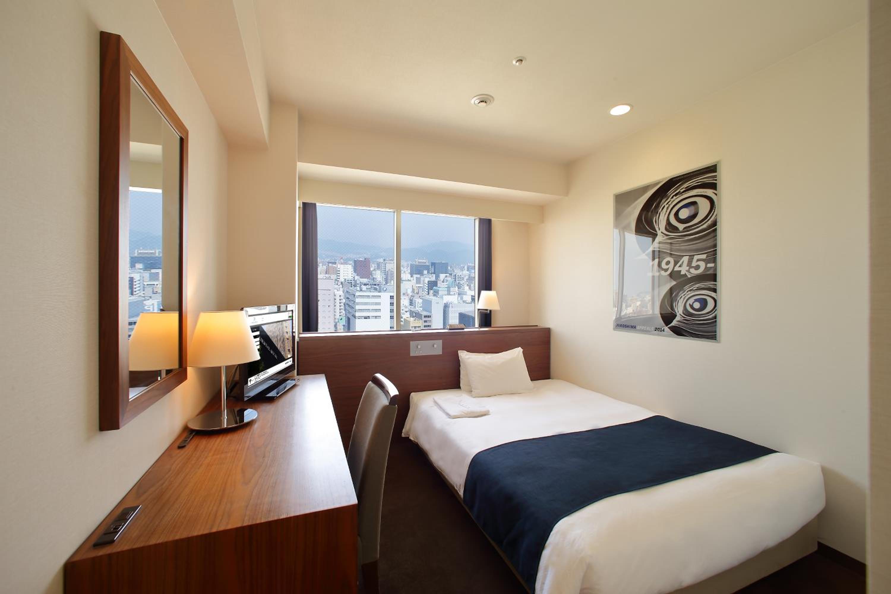 Oriental Floor 19F Standard Semi Double Room 15㎡ - Non Smoking - Photo 1