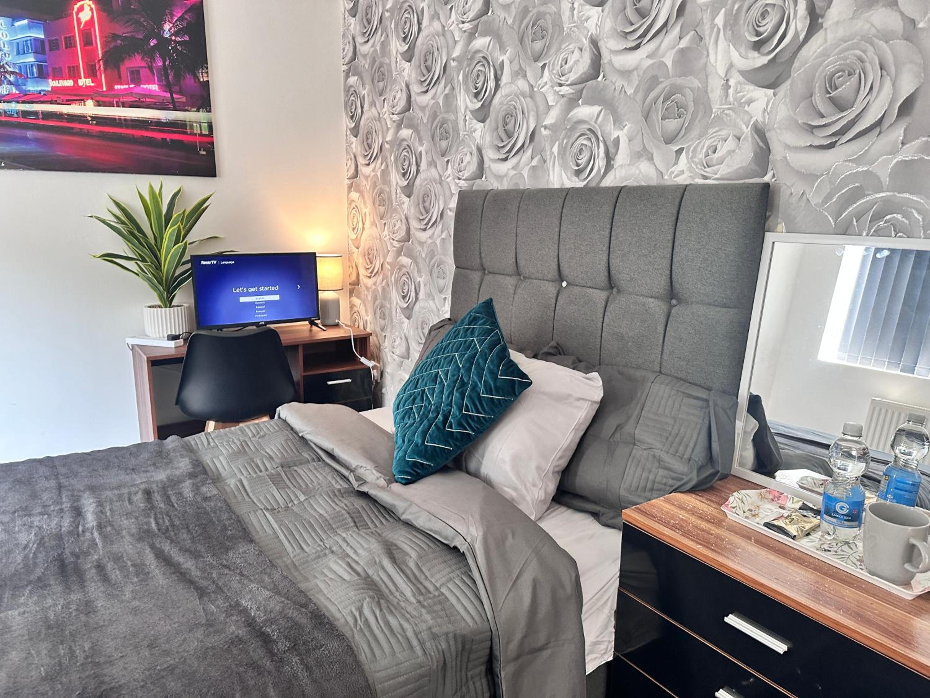 Large Double Room