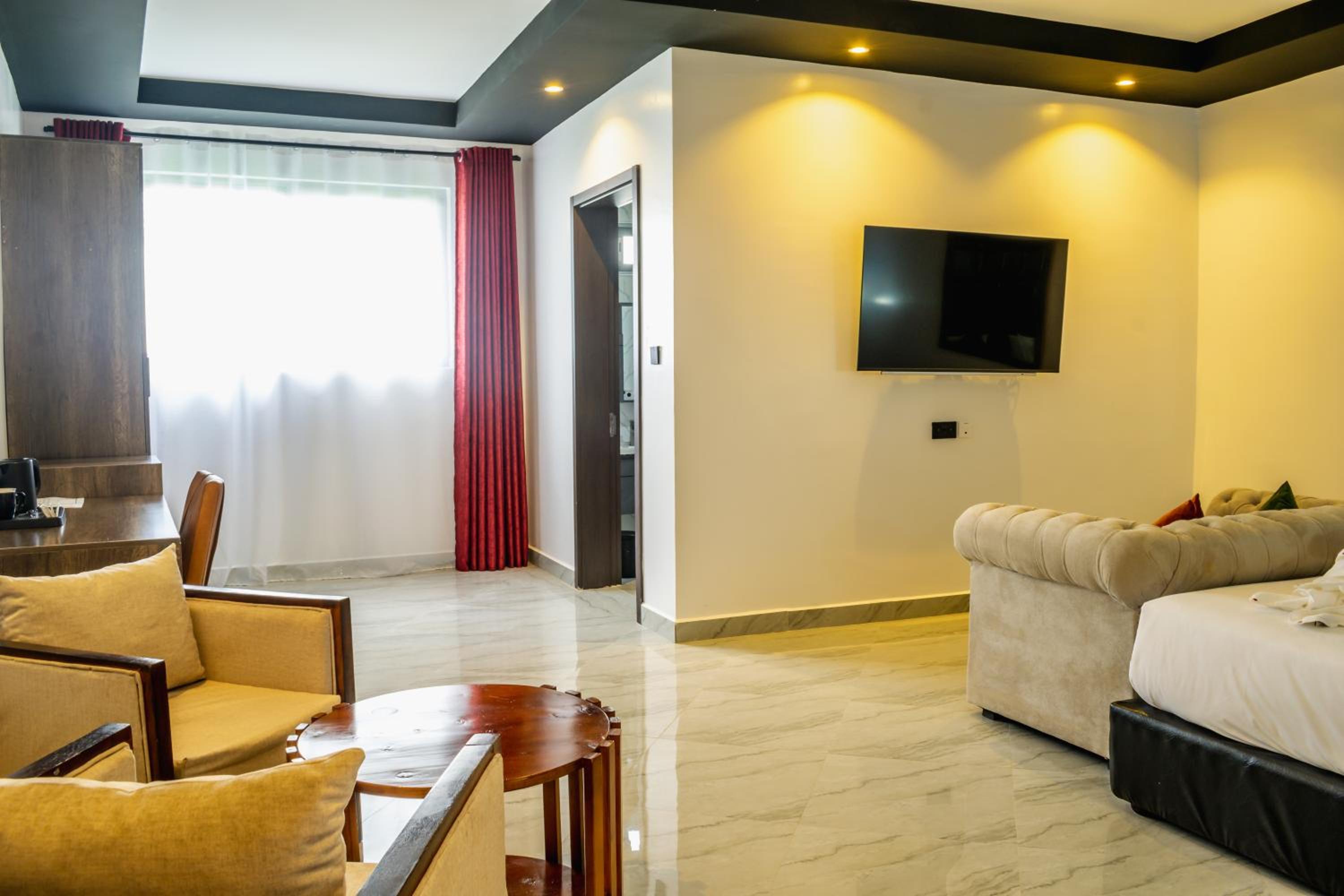 Superior King Room
