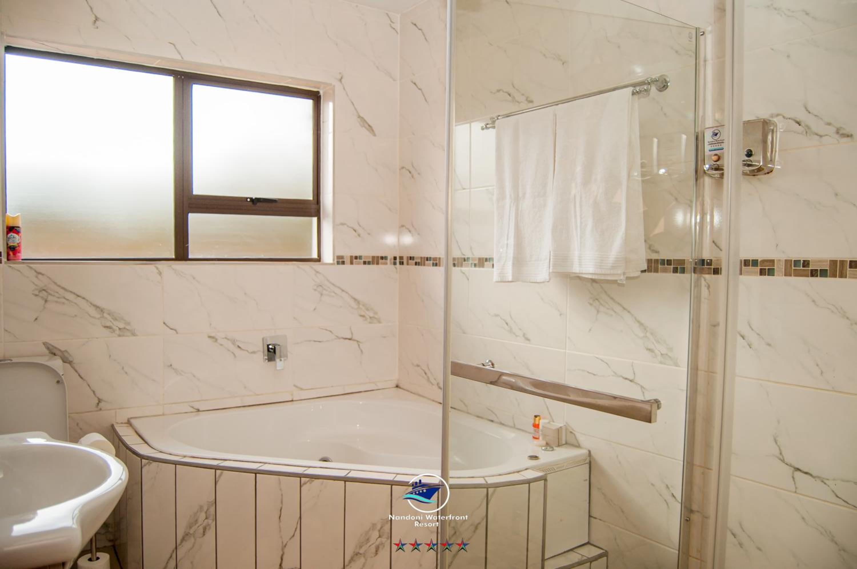 Three-Bedroom Villa - Photo 17