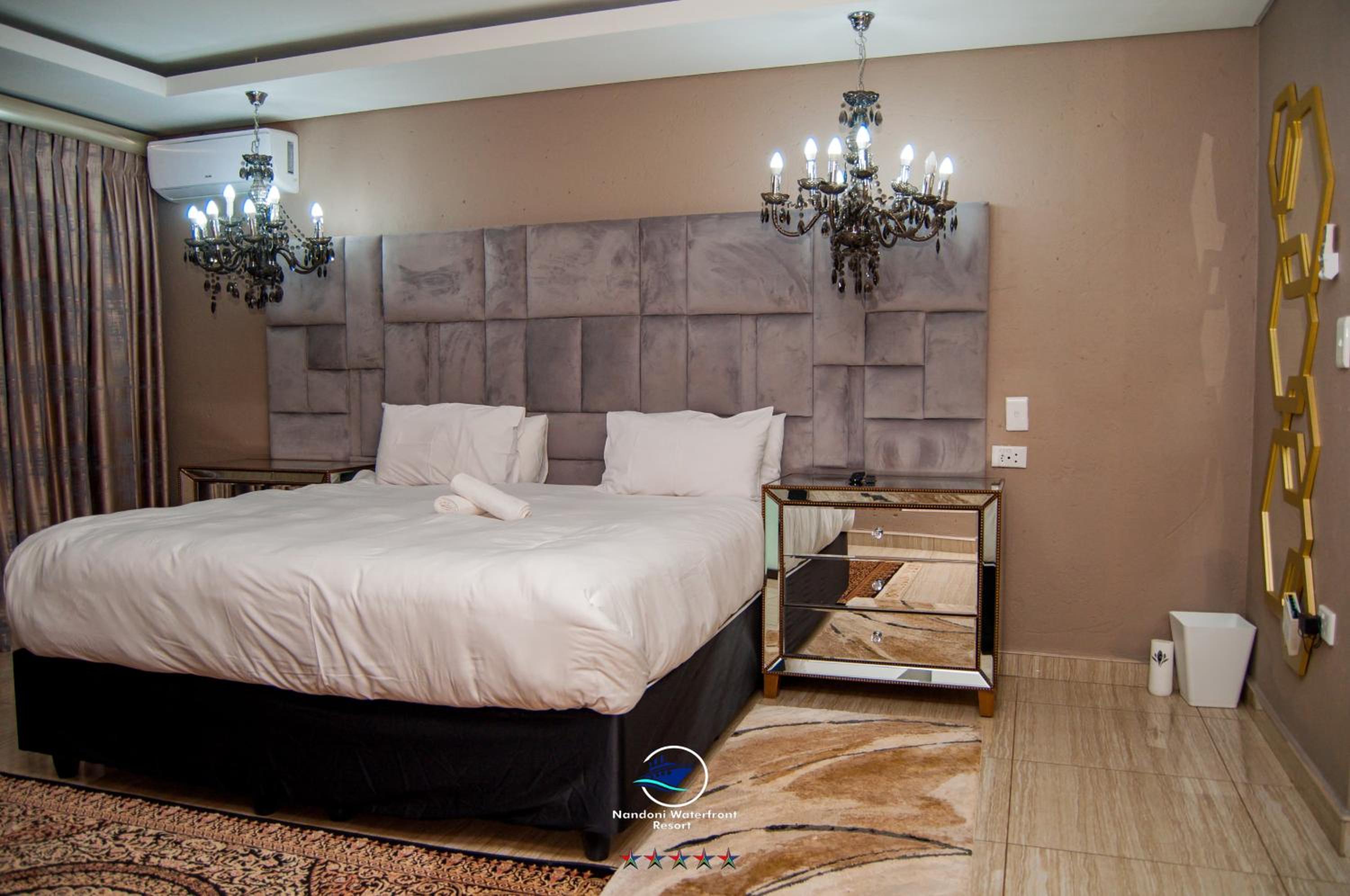 Three-Bedroom Villa - Photo 33