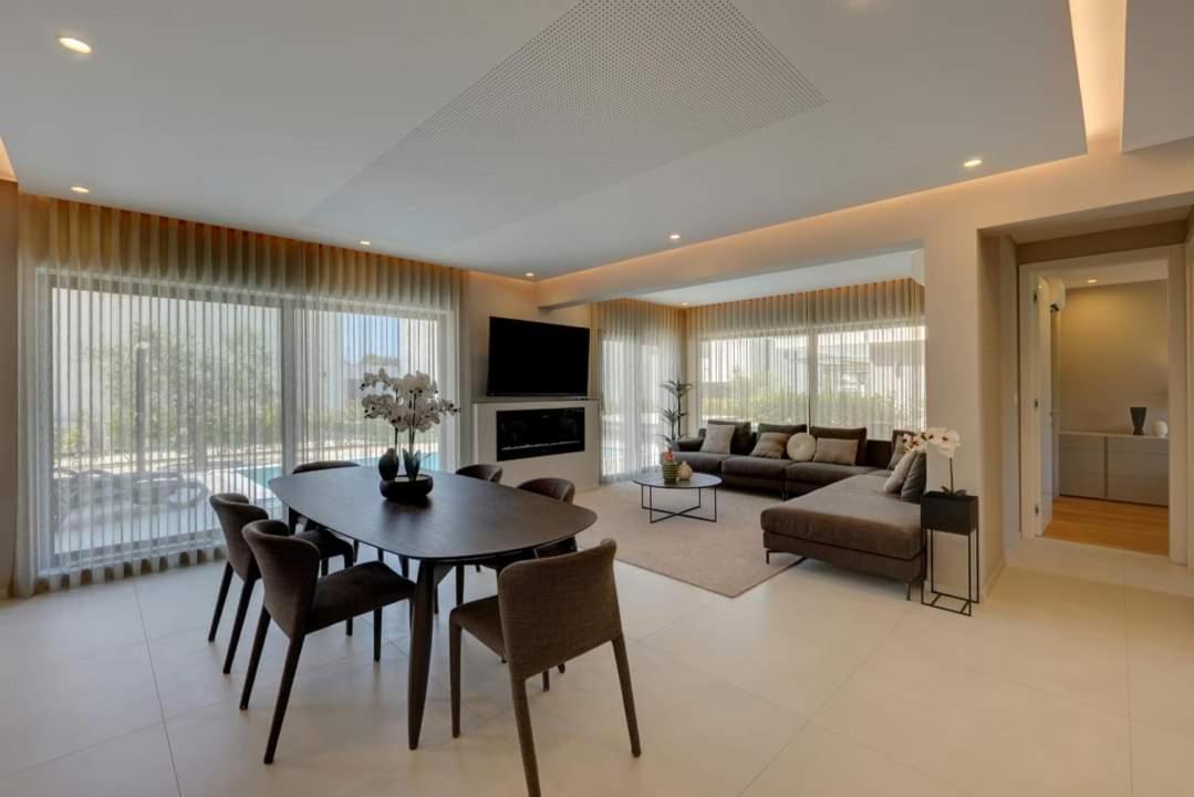 Villa with Private Pool photo 1