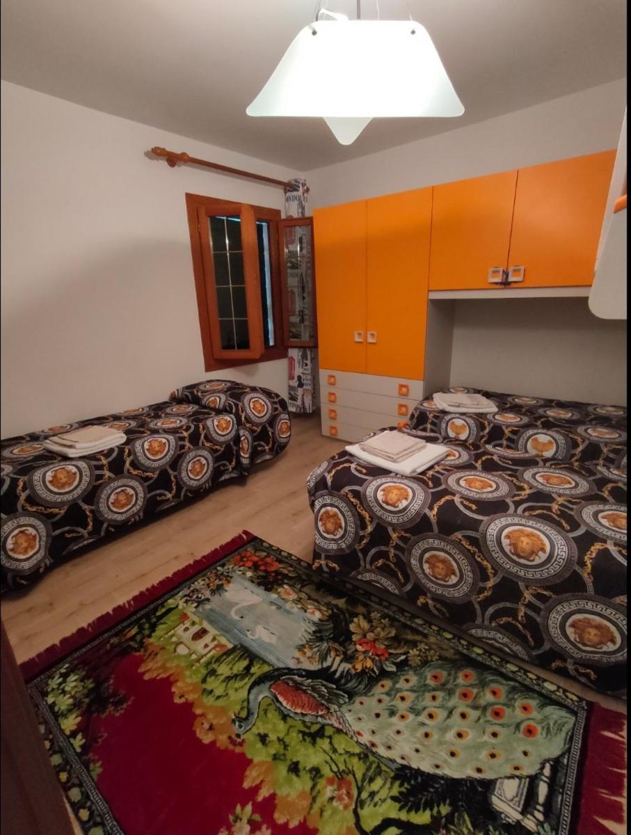Triple Room with Private External Bathroom