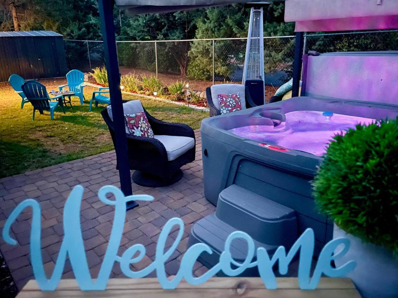 Three-Bedroom House - Photo 15