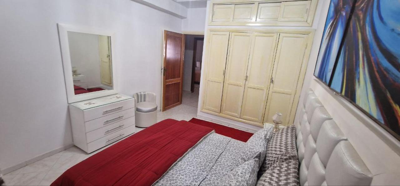 Two-Bedroom Apartment photo 3