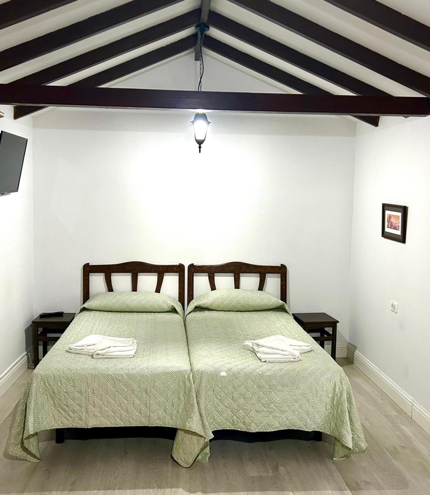 Cabaña de una Habitación (2 Adultos)