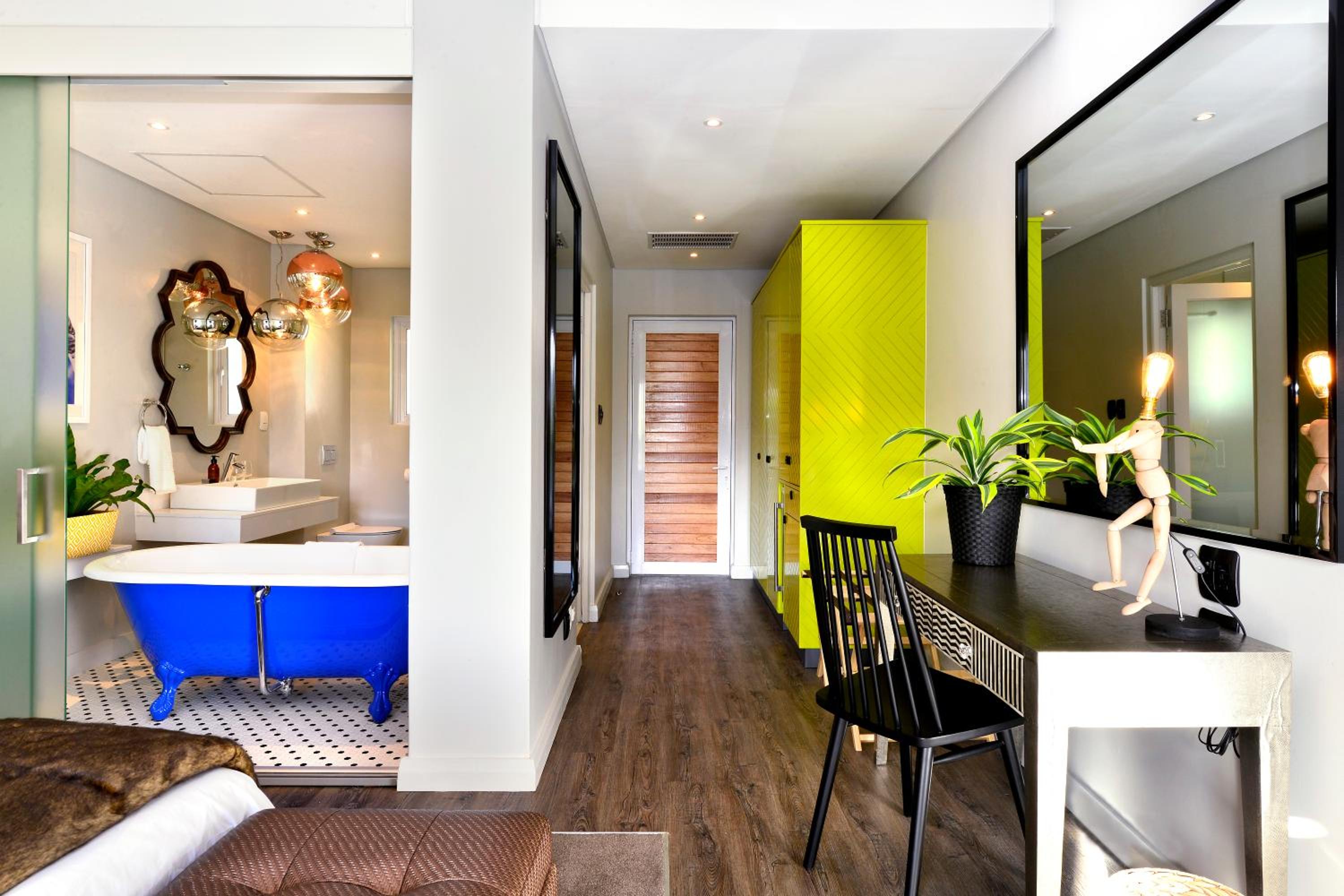 Luxury King or Twin Room with Mountain View - Photo 61