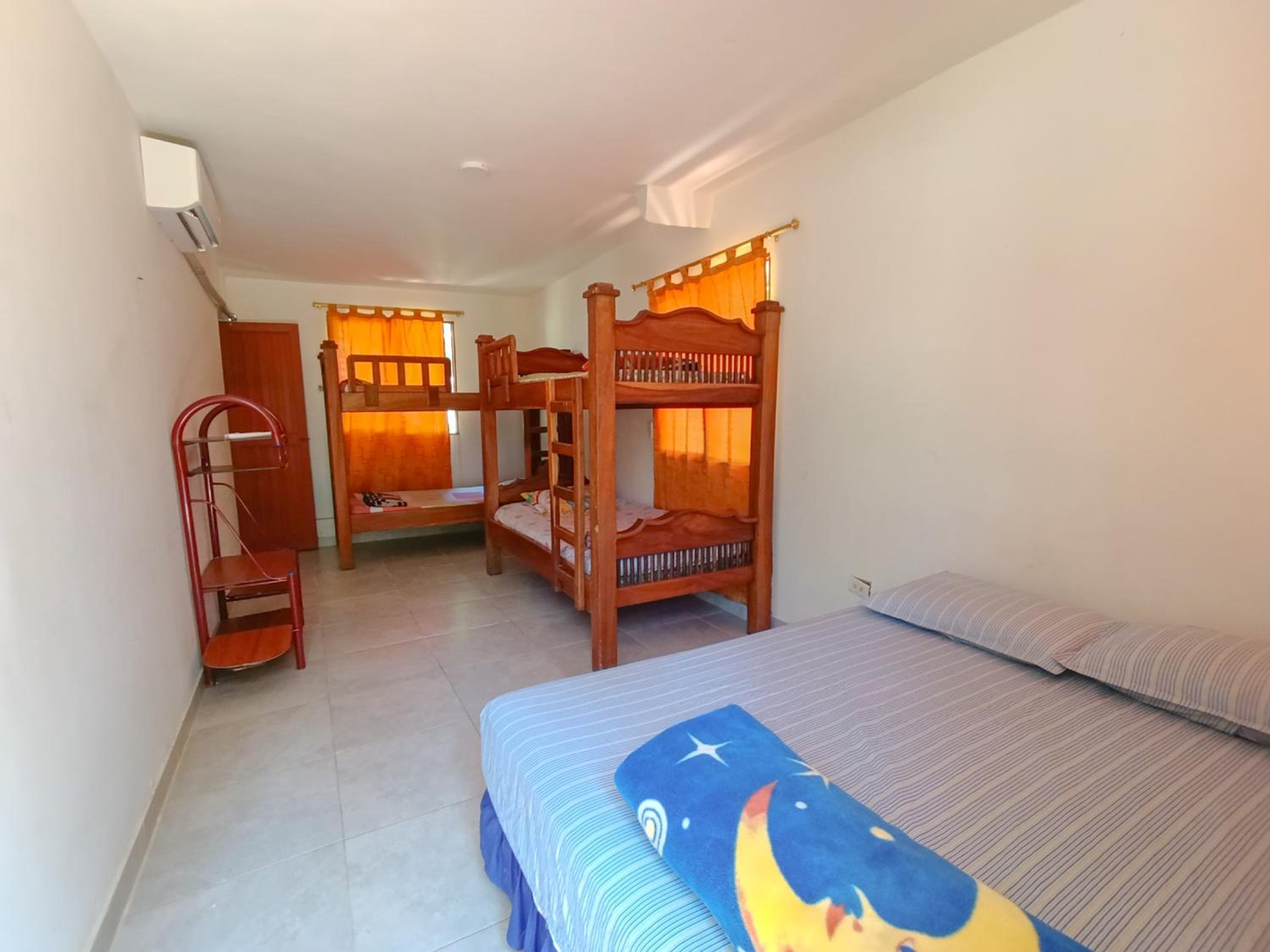 Villa photo 1