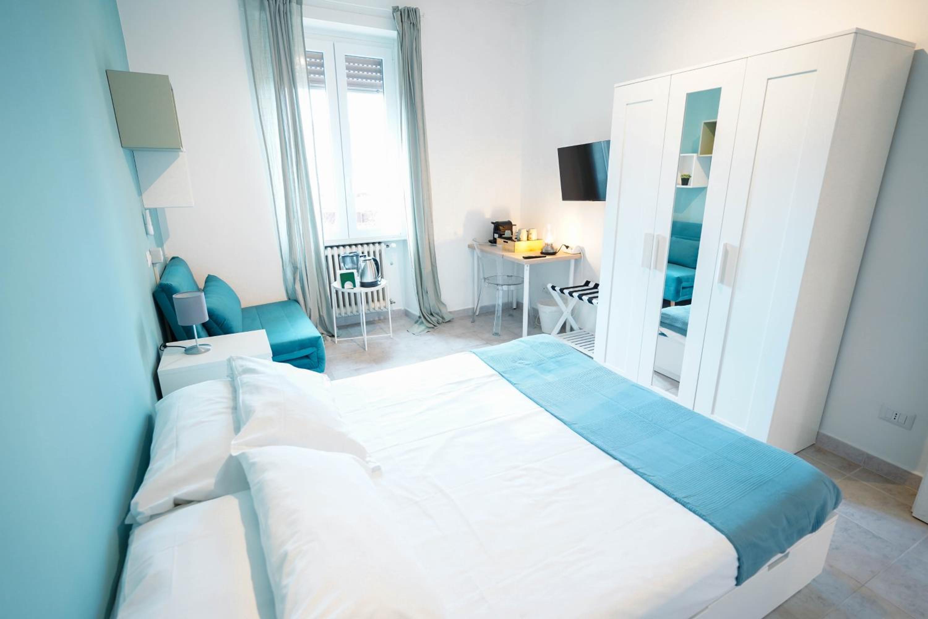 Triple Room with Private Bathroom