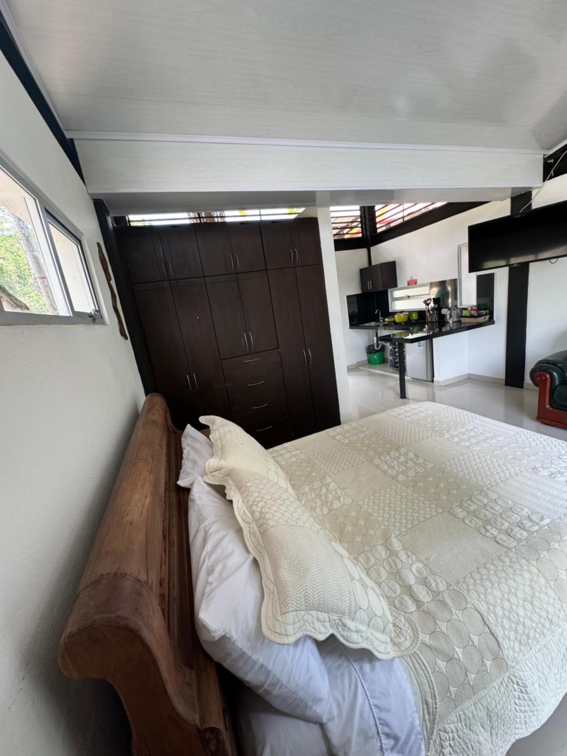 Suite with Mountain View