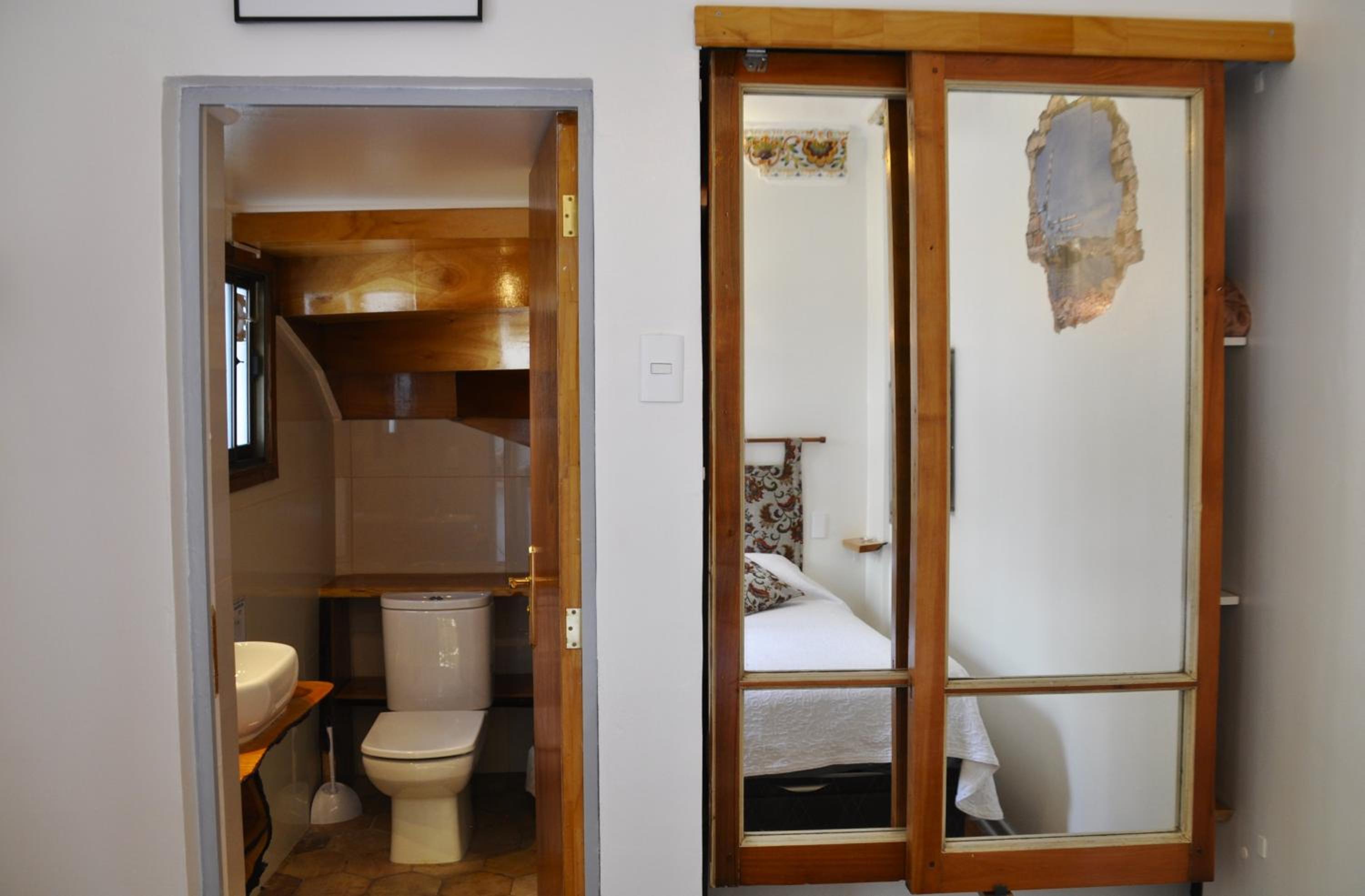 Queen Room photo 3