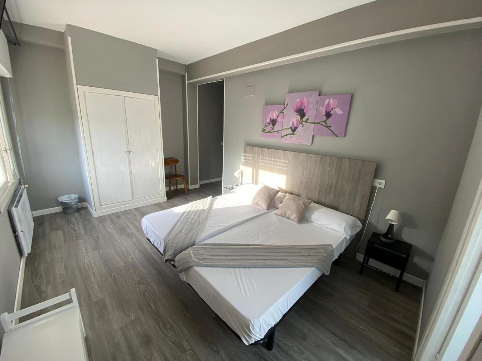 Habitación Doble con Bañera de Hidromasaje