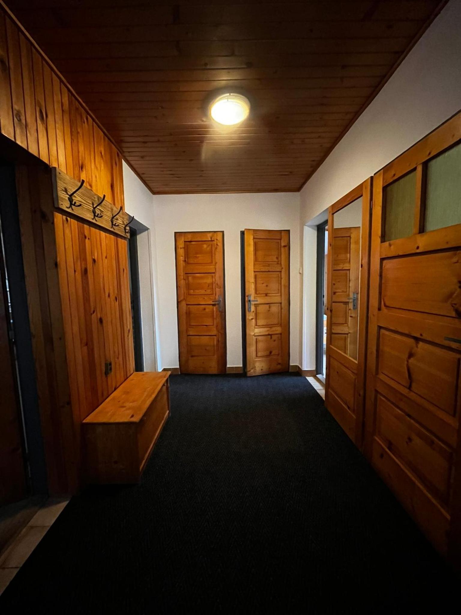 Four-Bedroom House photo 1