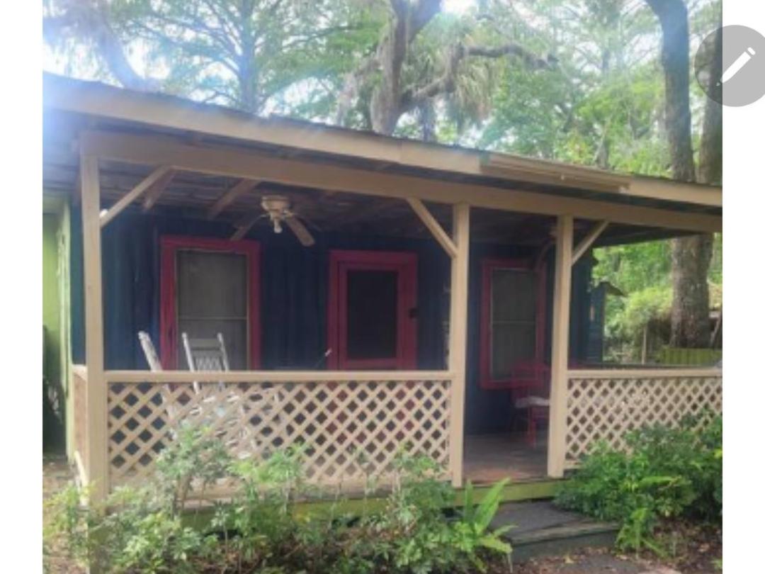 One-Bedroom House photo 3