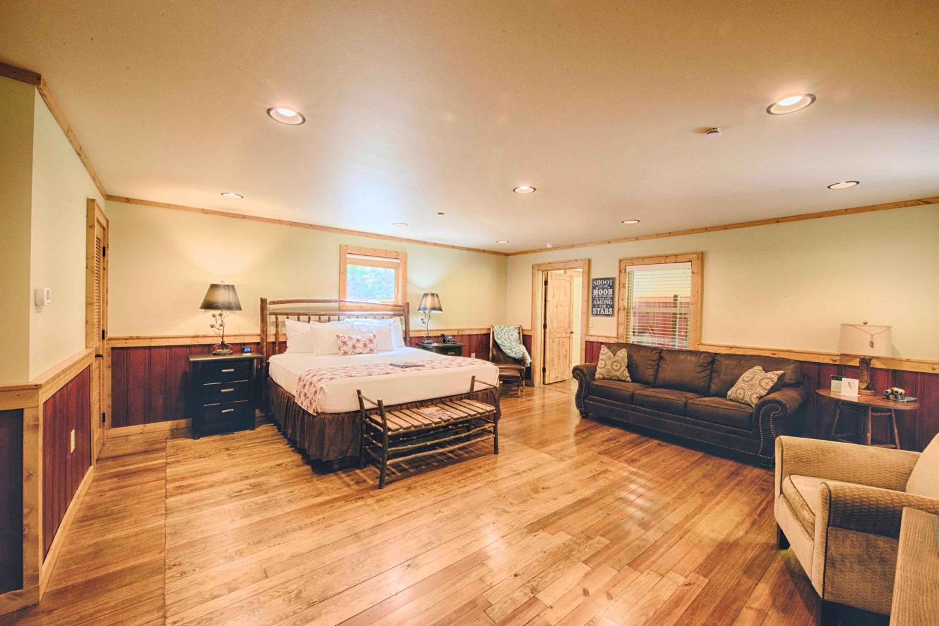 Chilhowee Cabin 2