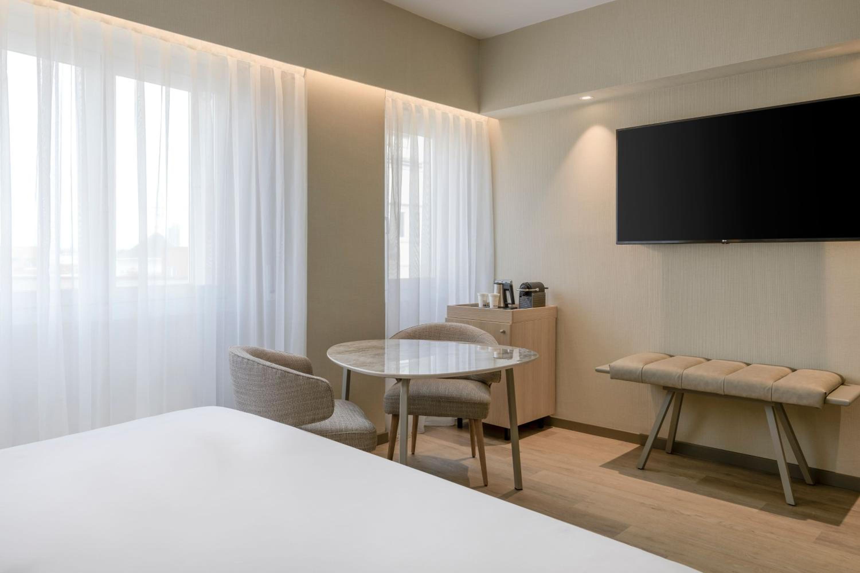 Standard Plus King Room