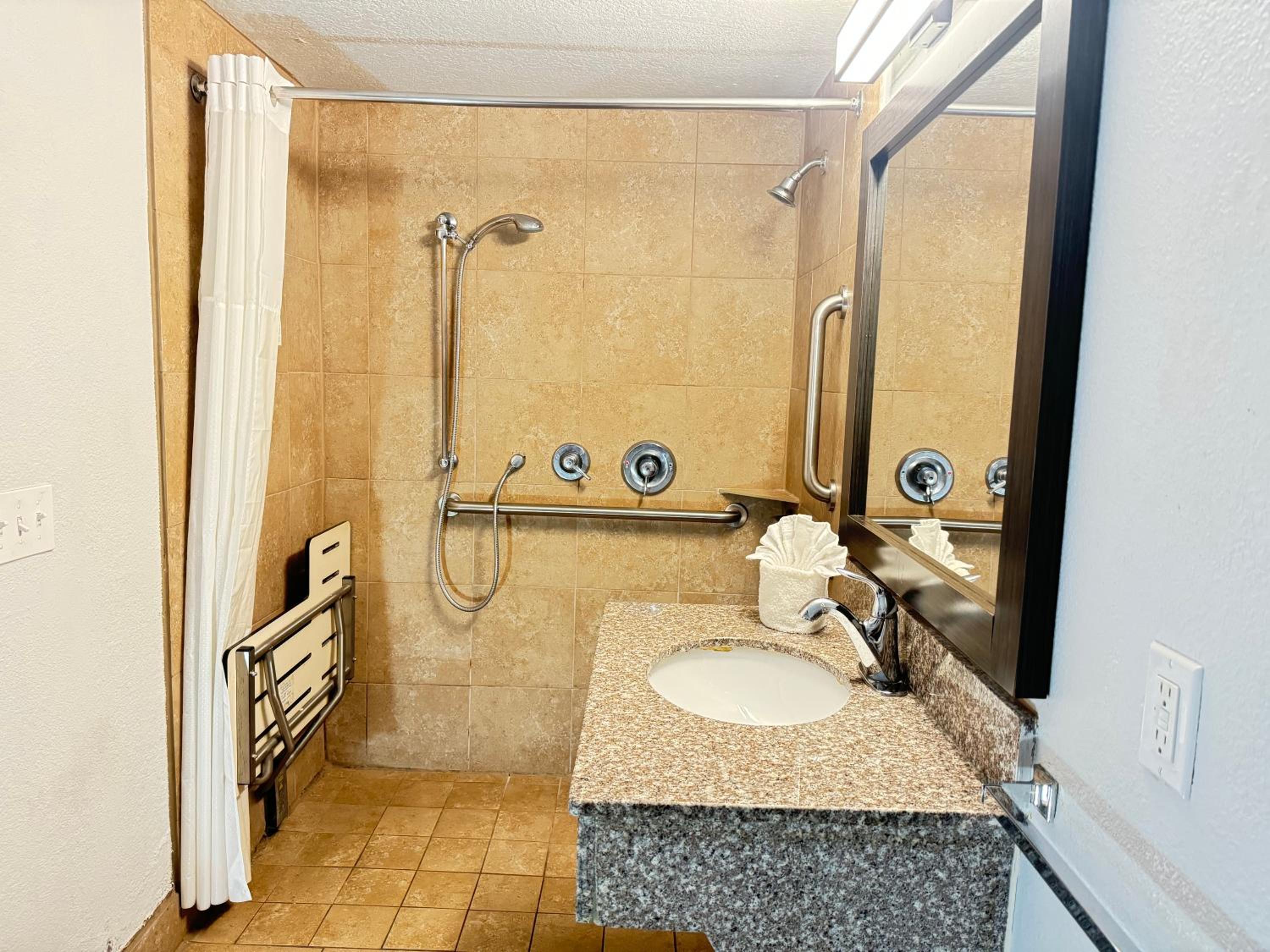 Double Room - Disability Access - Photo 3