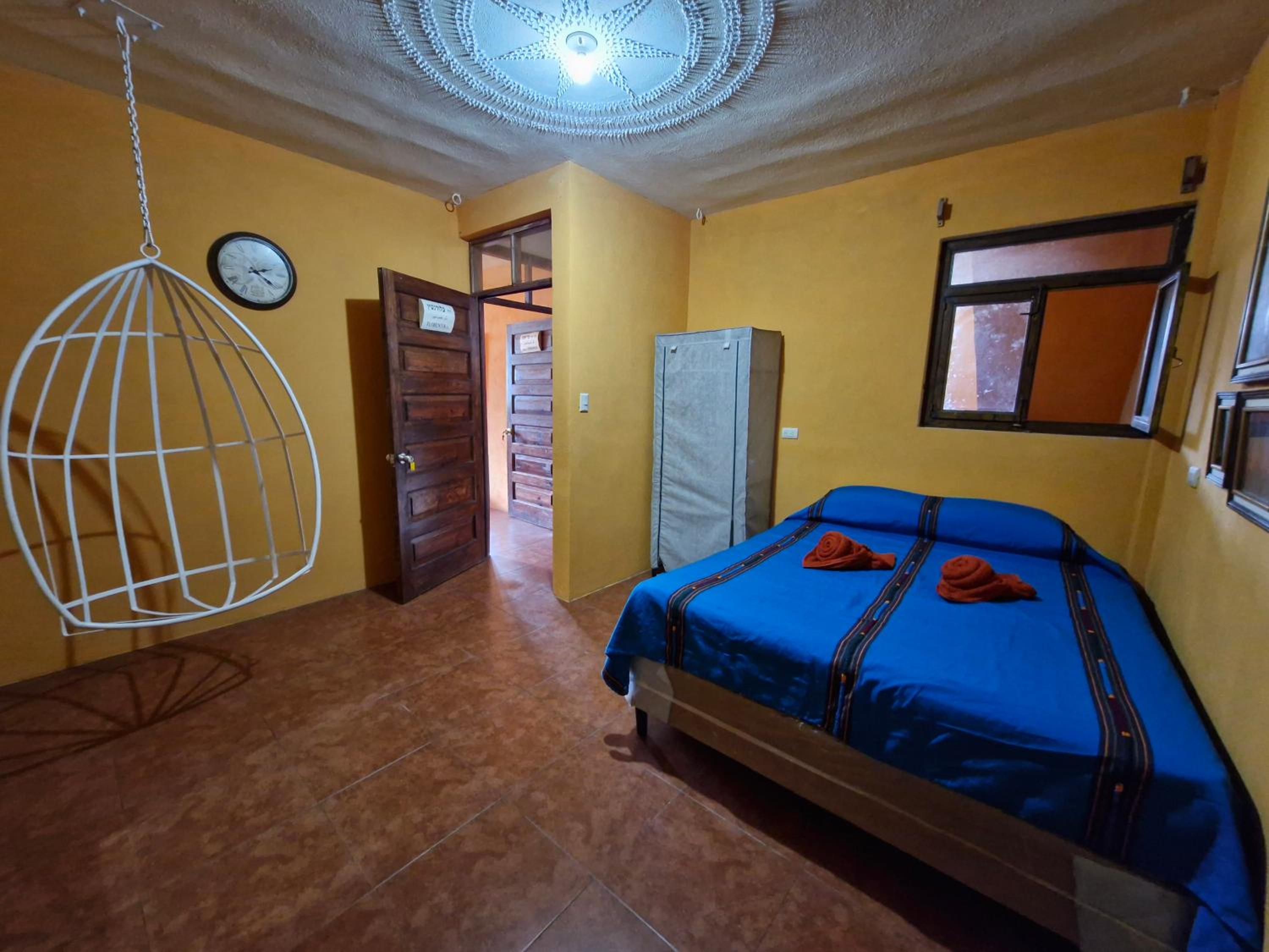 Standard Double Room with Shared Bathroom photo 3