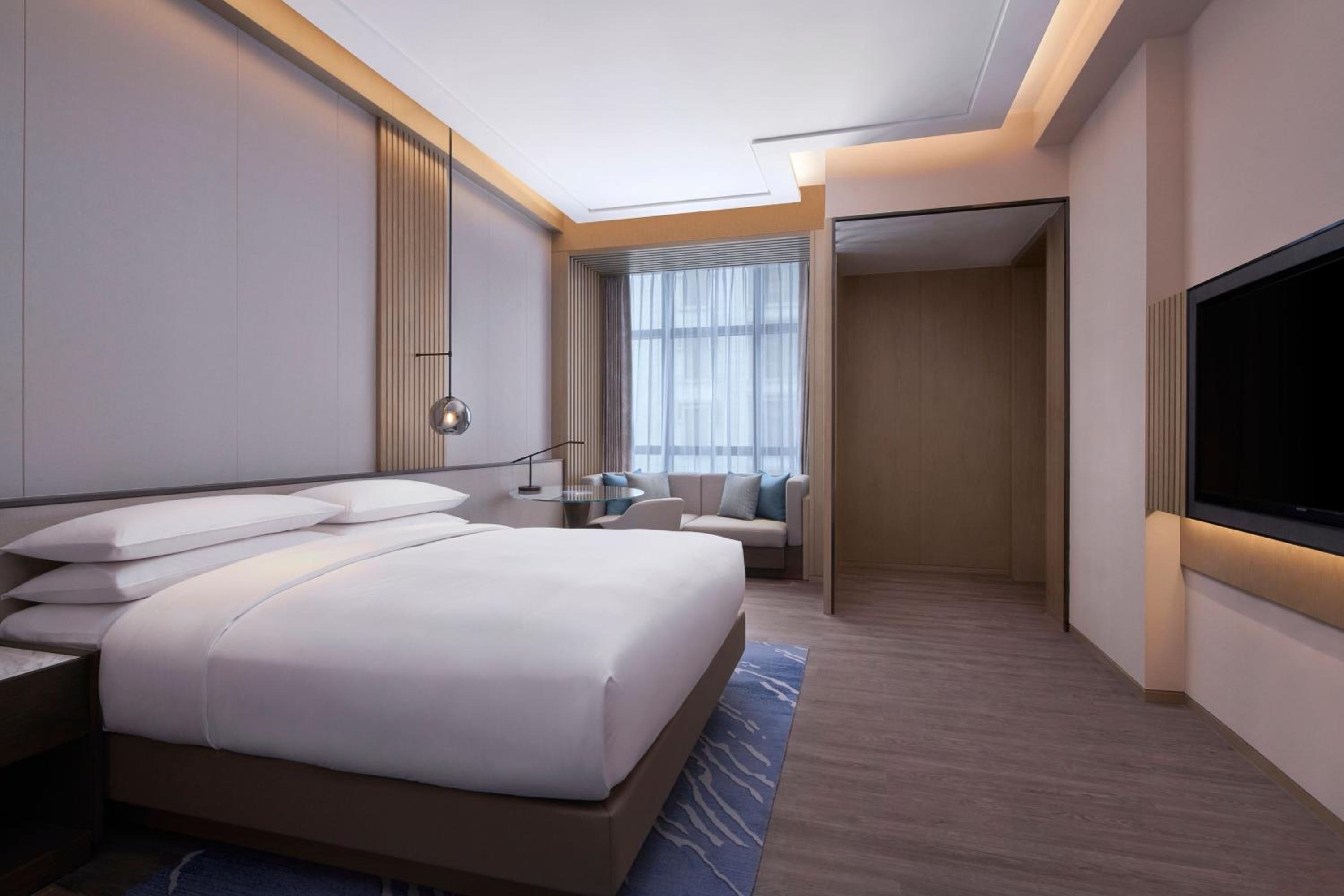 Superior King Room  photo 3