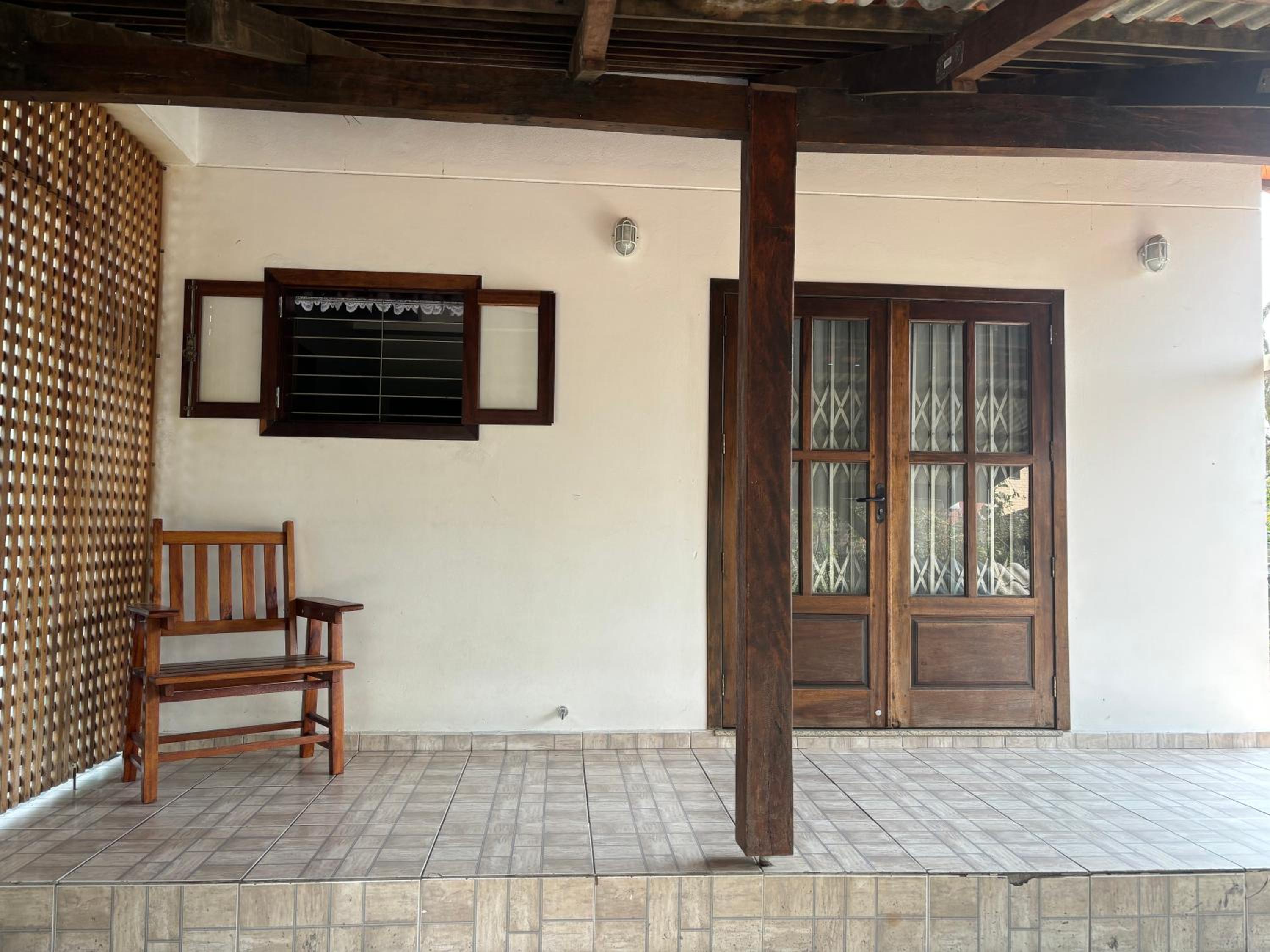 One-Bedroom House photo 1